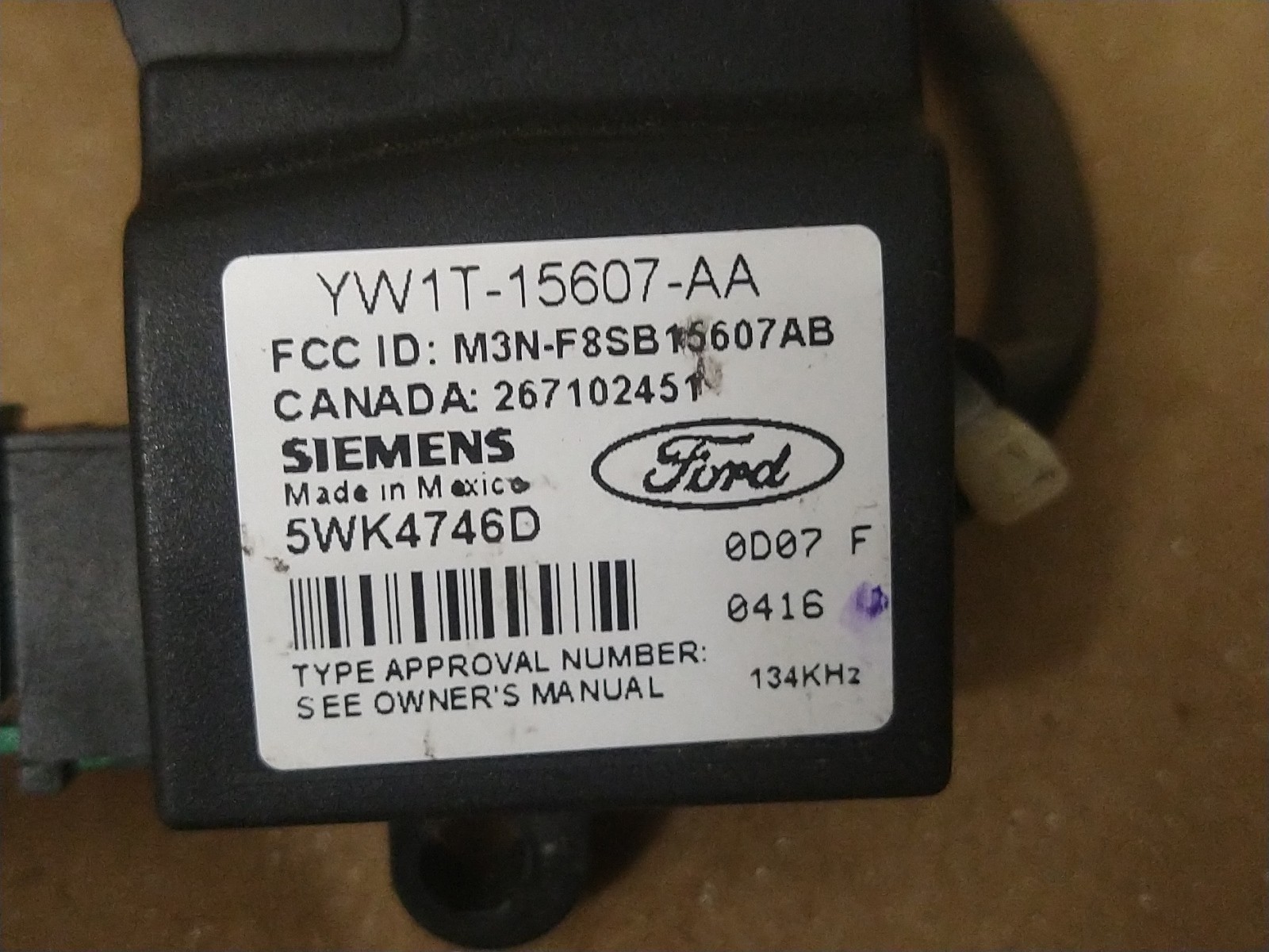 FORD/MERCURY ANTI THEFT PATS TRANSCEIVER YW1T-15607-AA FORD/MERCURY ANTI THEFT PATS TRANSCEIVER YW1T-15607-AA