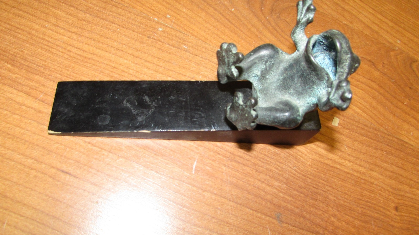 Rare Vintage Cast Iron Frog door stop Rare Vintage Cast Iron Frog door stop