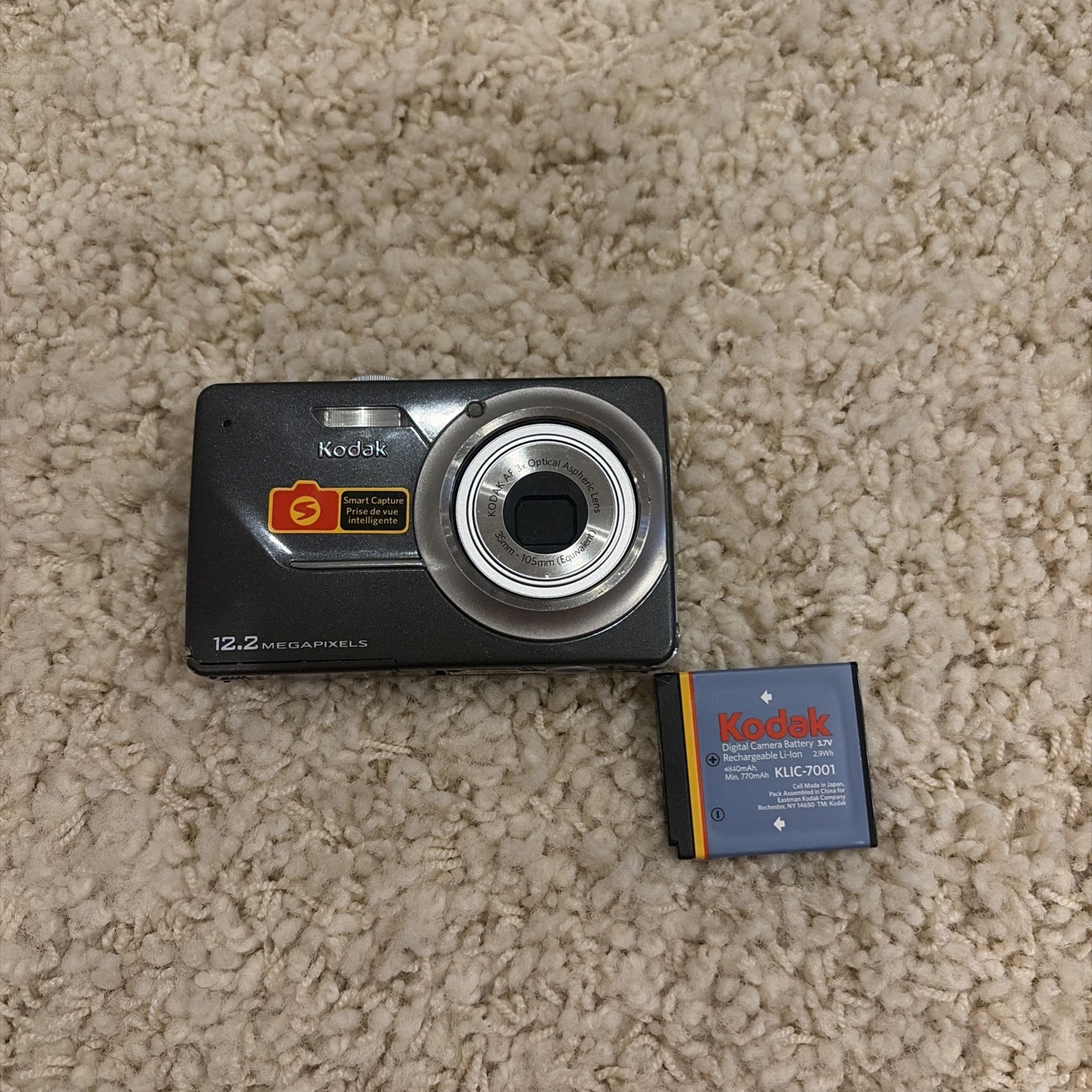 Kodak EasyShare M341 Digital Camera 12.2 MP 3X Zoom Tested Kodak EasyShare M341 Digital Camera 12.2 MP 3X Zoom Tested