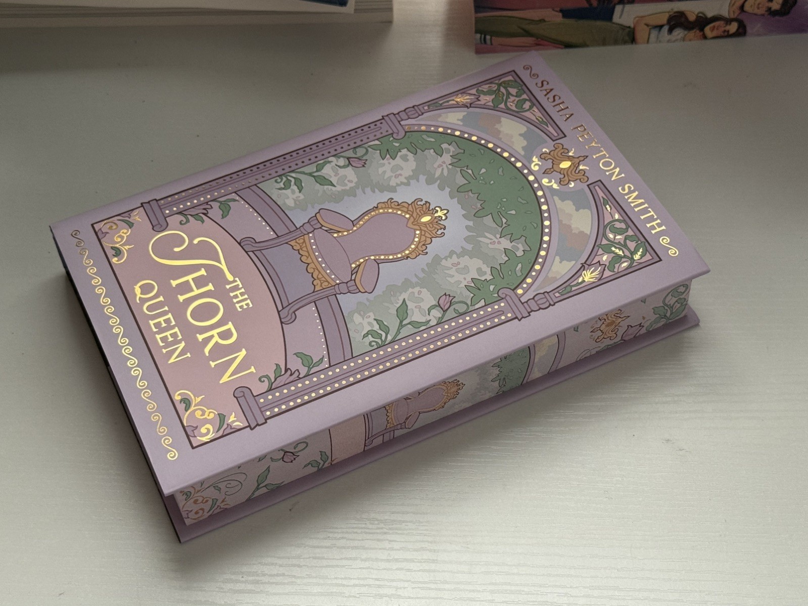 Fairyloot The Thorn Queen - SIGNED Sasha Peyton Smith Fairyloot The Thorn Queen - SIGNED Sasha Peyton Smith