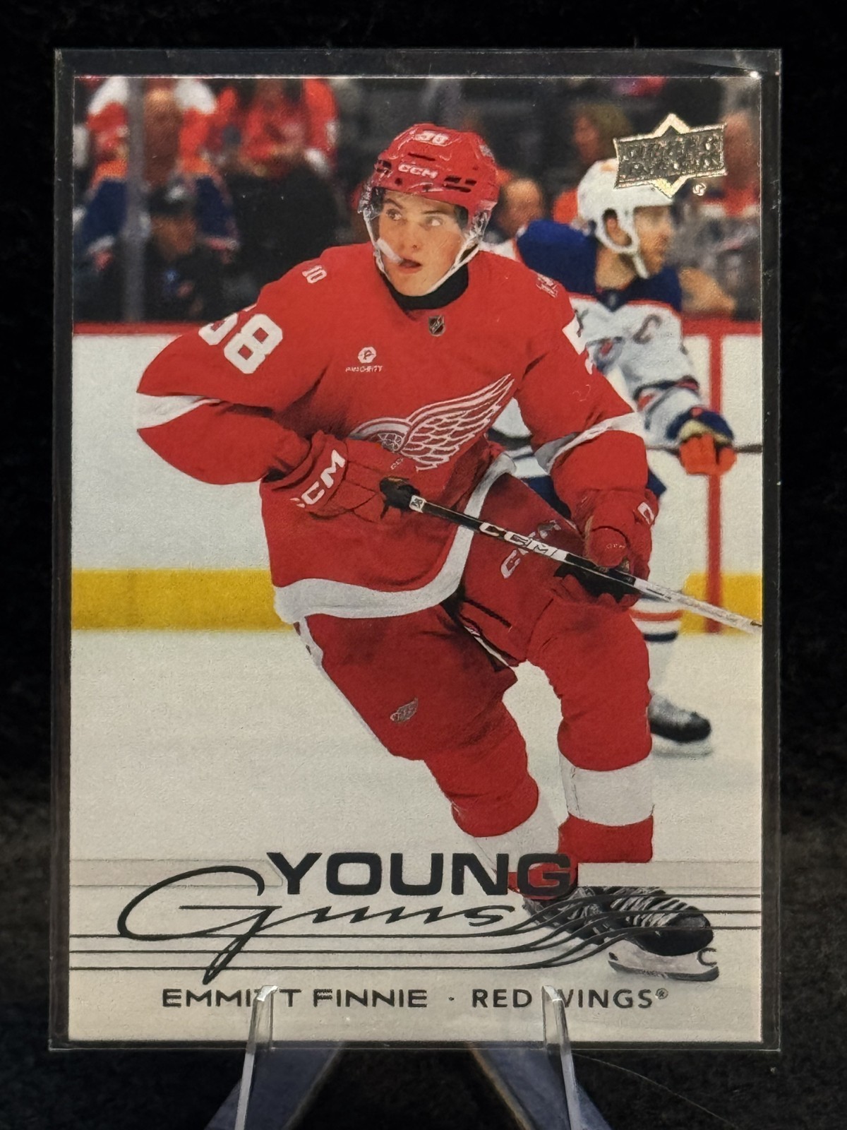 2025-26 Upper Deck Series 2 - Young Guns Emmitt Finnie #494 (RC)