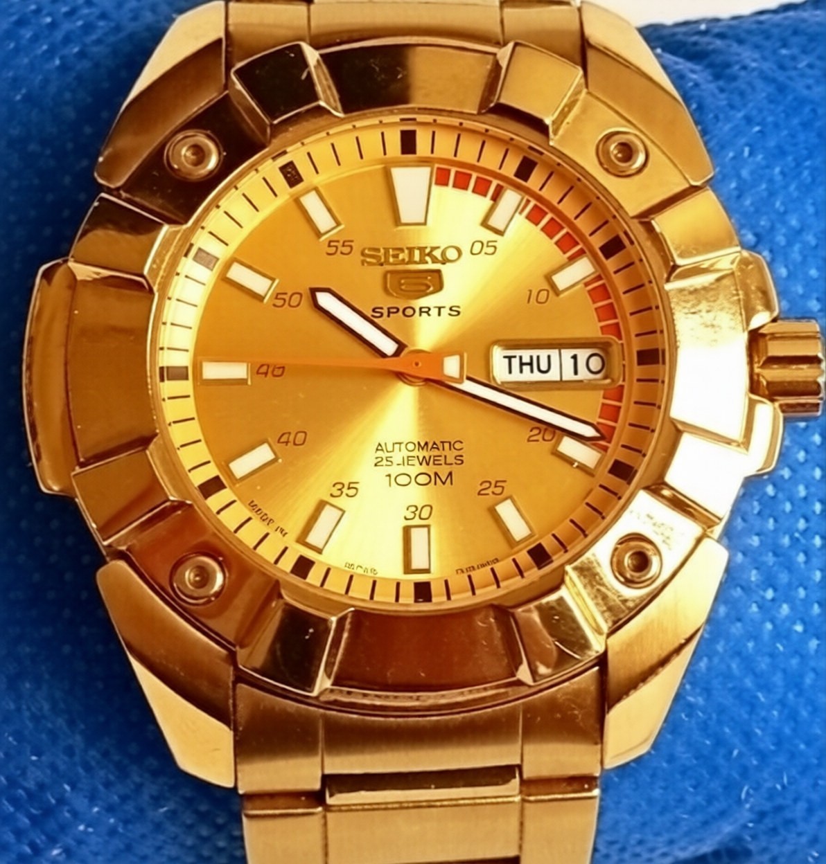 MINT Vintage Gold Seiko 5 /FREE DHL SHIPPING. Seiko Factory Gold Plated Pristine MINT Vintage Gold Seiko 5 /FREE DHL SHIPPING. Seiko Factory Gold Plated Pristine