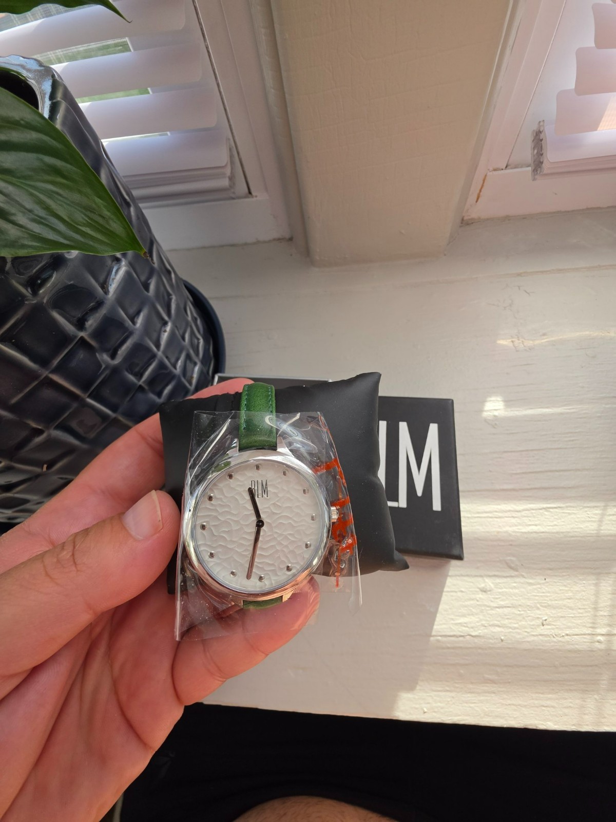 RLM Robert Lee Morris Women\'s Watch Textured White Dial Green Leather Strap NEW RLM Robert Lee Morris Women\'s Watch Textured White Dial Green Leather Strap NEW