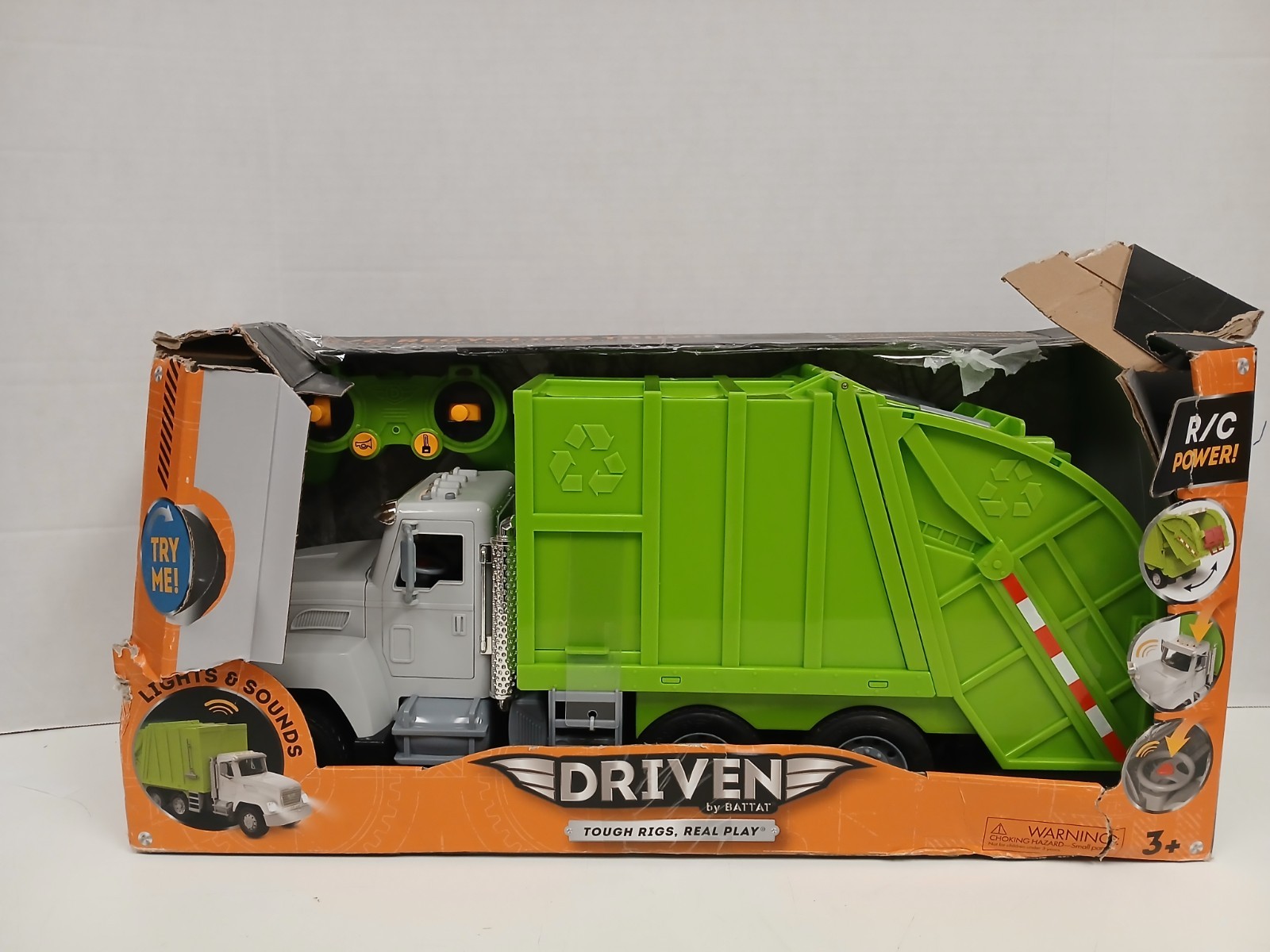 Driven by Battat Large Recycling Truck R/C Car **READ** Driven by Battat Large Recycling Truck R/C Car **READ**