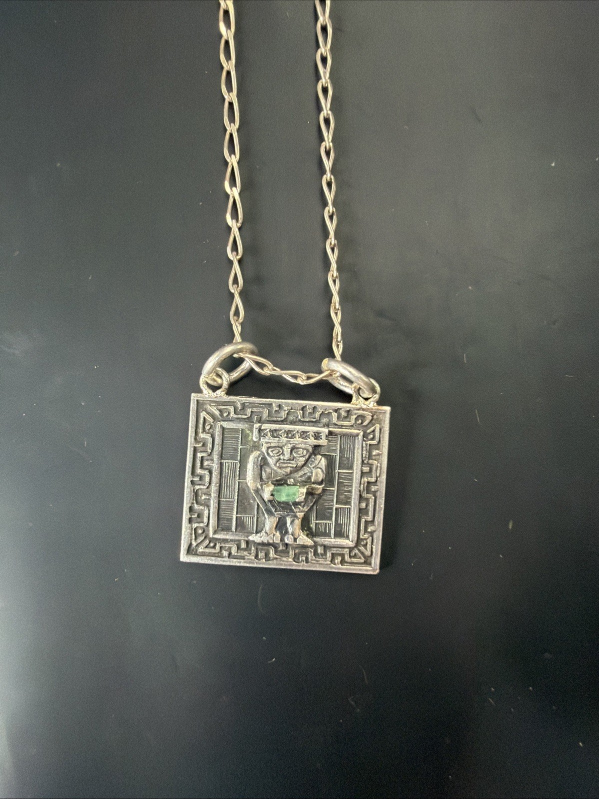 925 Sterling Silver Handmade Antique Necklace, And Pendant With Emerald 16 Inch 925 Sterling Silver Handmade Antique Necklace, And Pendant With Emerald 16 Inch