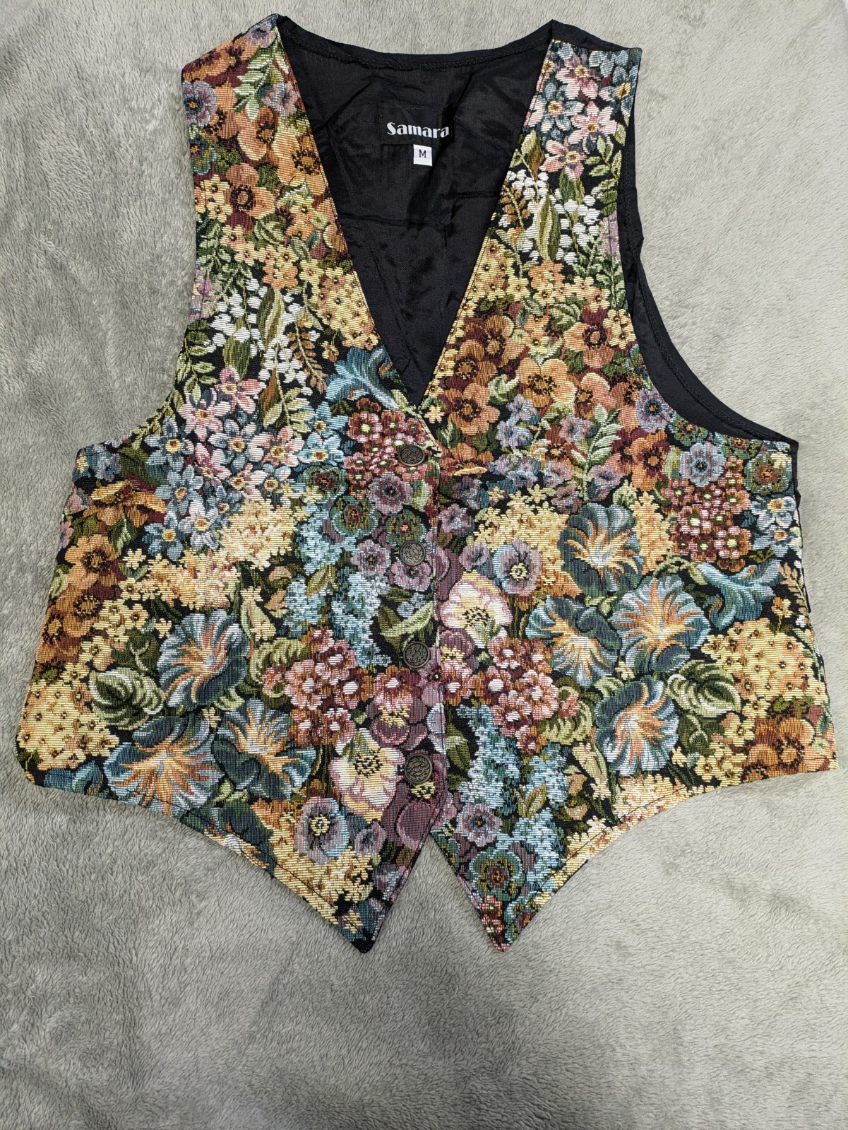 Vintage Nadia Embroidered FLORAL Tapestry Women\'s MEDIUM Grandmacore Vest NEW v1