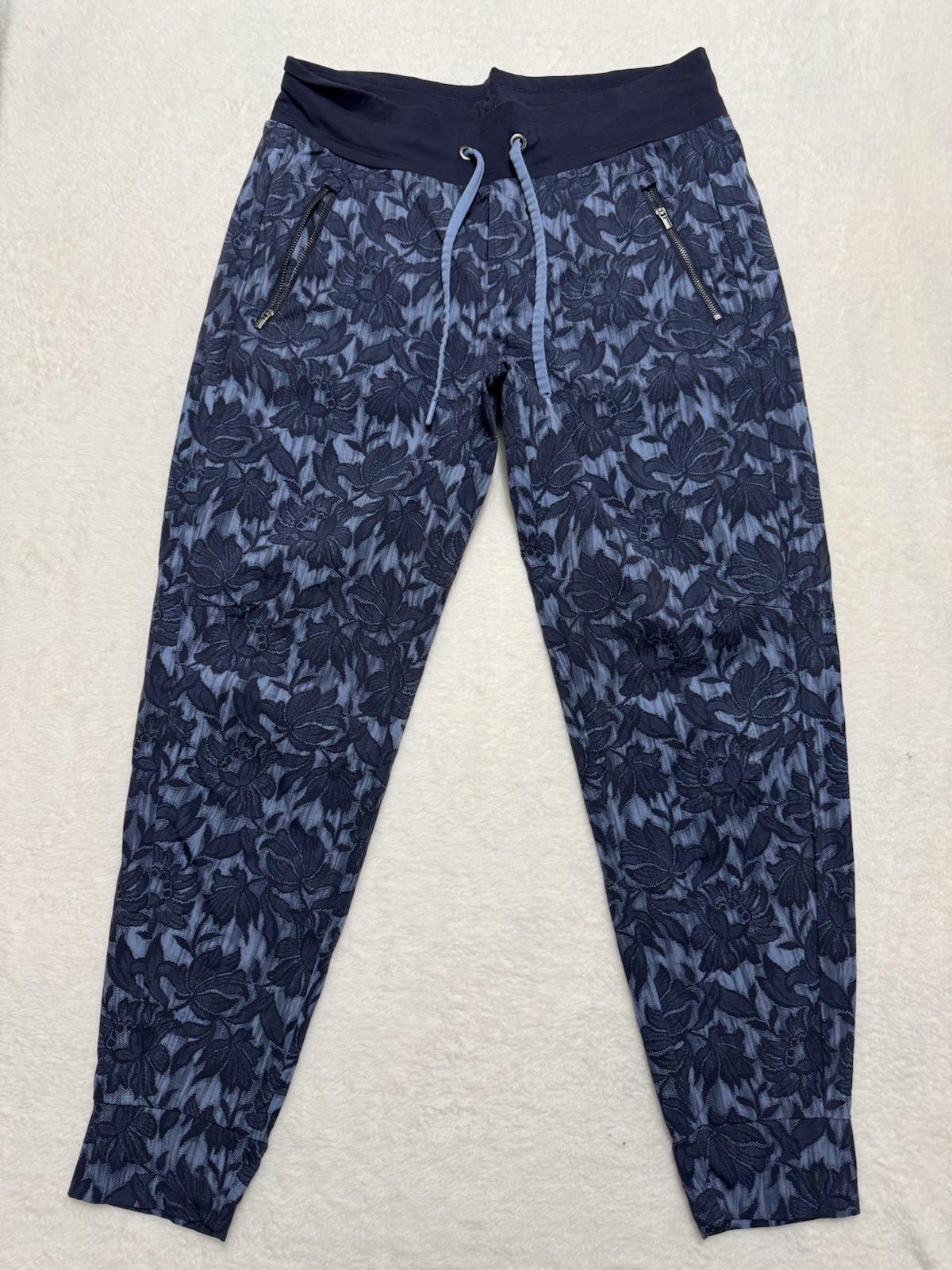 Athleta Women’s Trekkie North Jogger Blue Etheral Bloom Pants Size 10