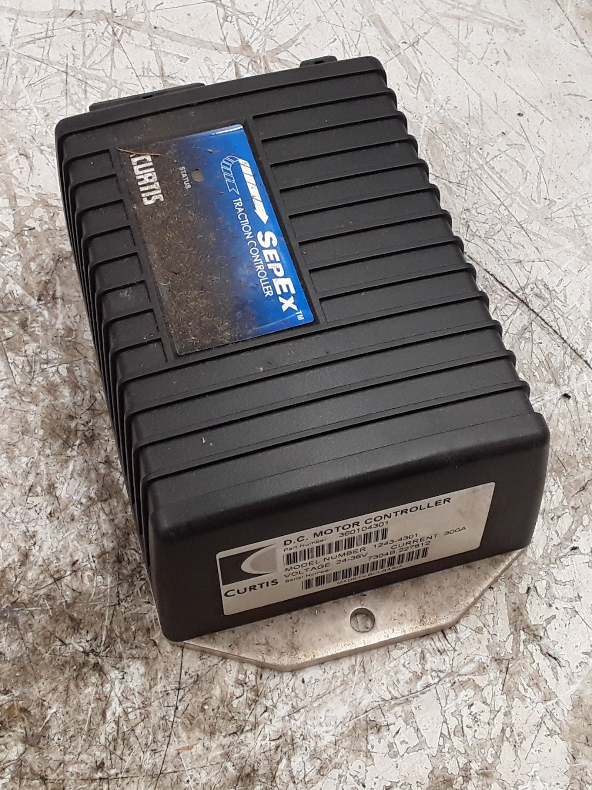 Curtis D.C Motor Controller 360104301 24-36V 1243-4301 Curtis D.C Motor Controller 360104301 24-36V 1243-4301