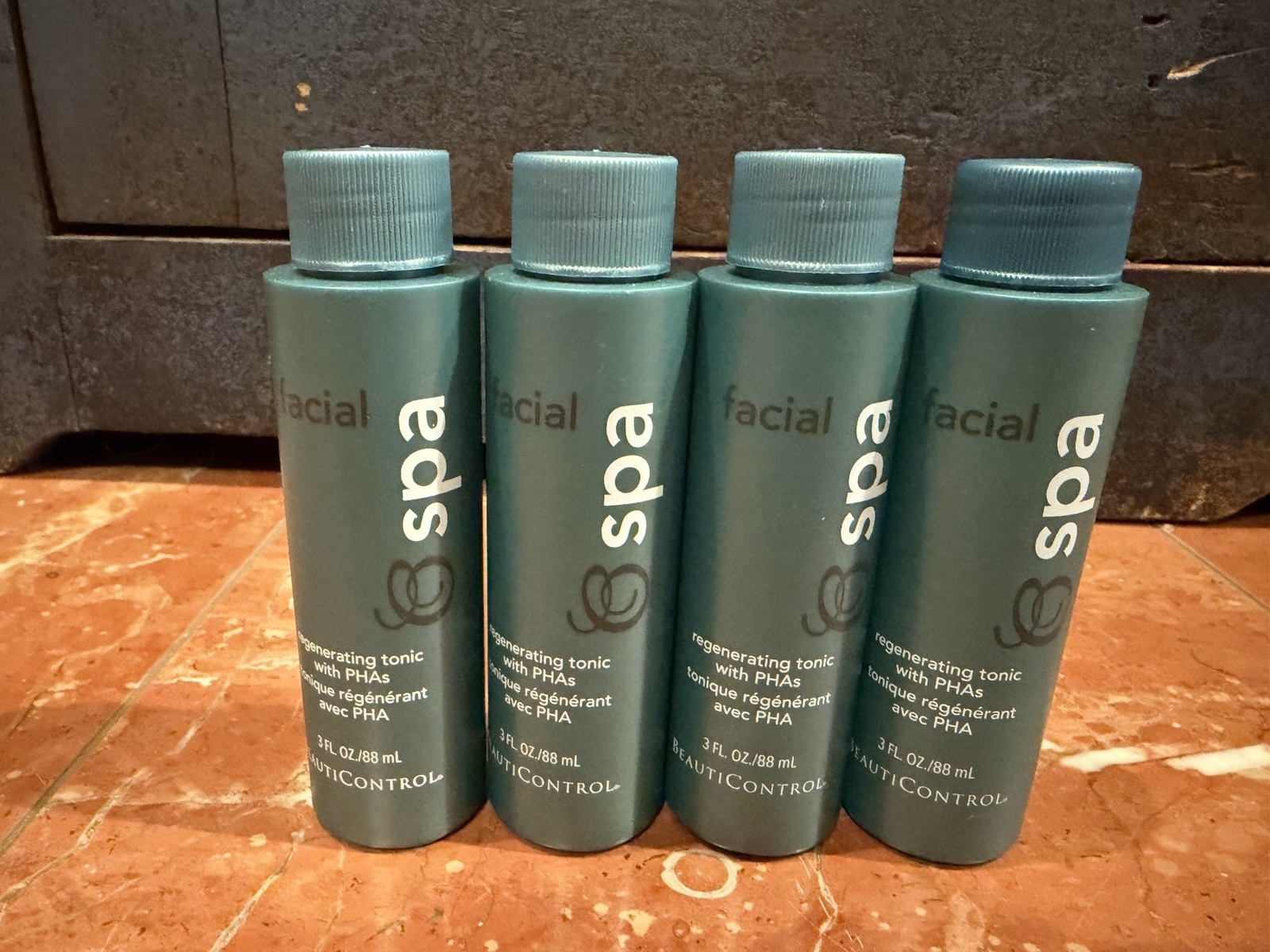 BEAUTICONTROL FACIAL SPA REGNERATING TONIC with PHAs LOT 4 BOTTLES 3 OZ EACH NEW