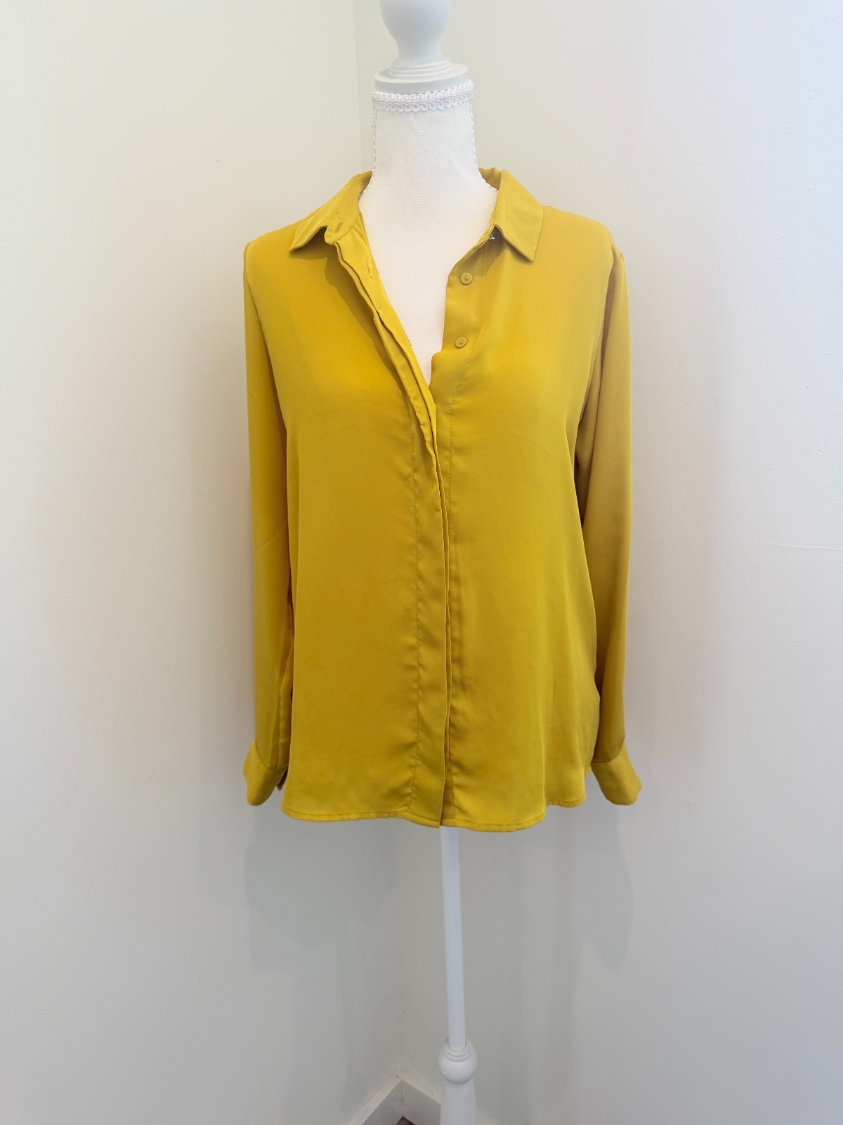 H&M Mustard Yellow Long Sleeve Blouse - Size US 8 Concealed Button