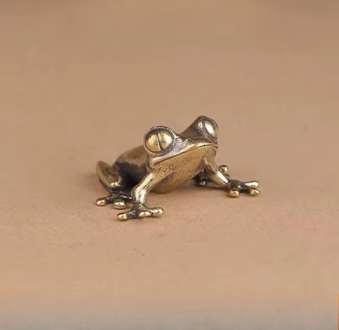 Brass Frog Animal Statue Small Sculpture Tabletop Figurine Home Decor Gifts Brass Frog Animal Statue Small Sculpture Tabletop Figurine Home Decor Gifts