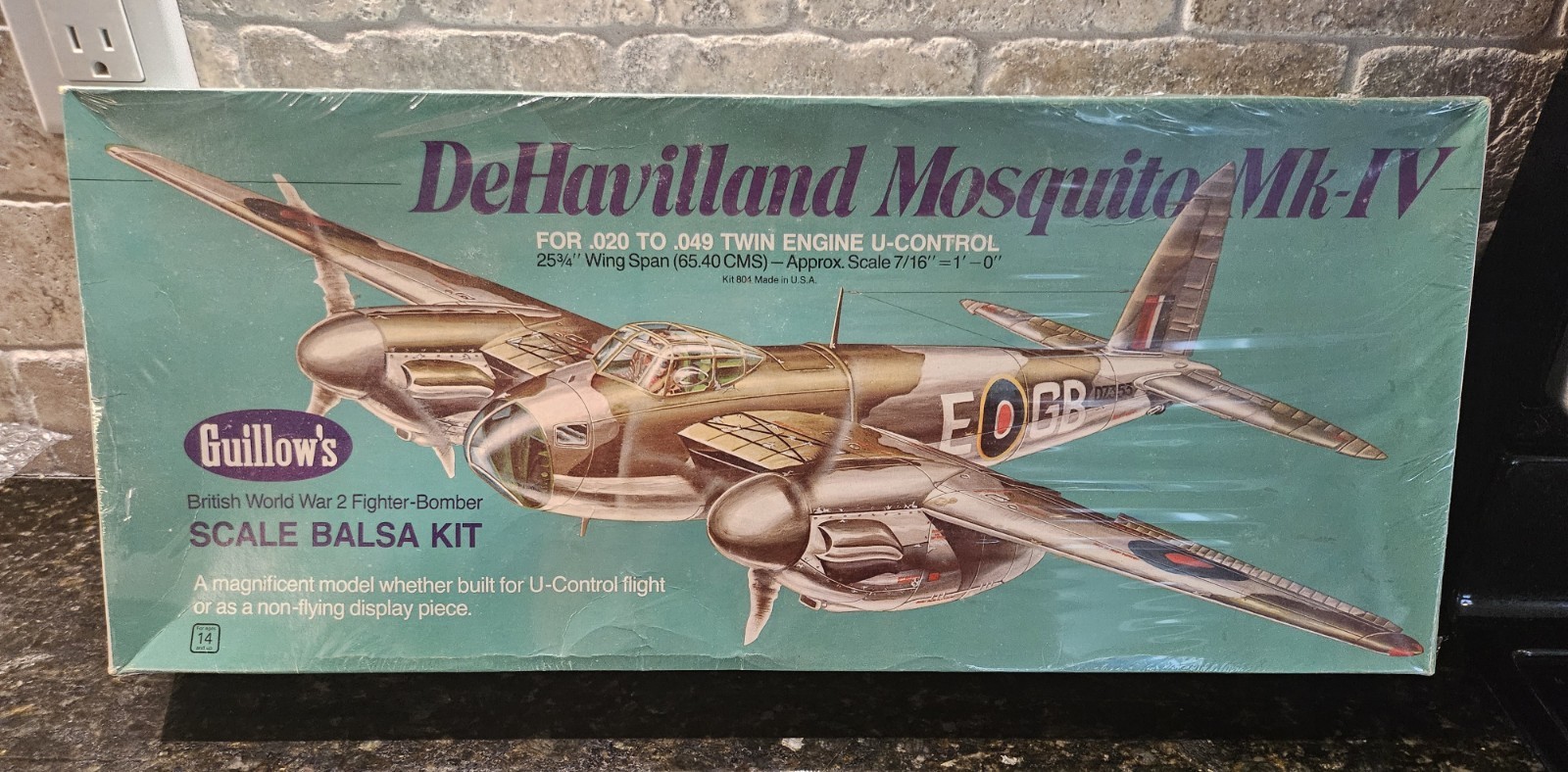 NEW Vintage Guillow\'s De Havilland Mk-IV Mosquito Kit 804 Balsa -Sealed-25.75W/S NEW Vintage Guillow\'s De Havilland Mk-IV Mosquito Kit 804 Balsa -Sealed-25.75W/S