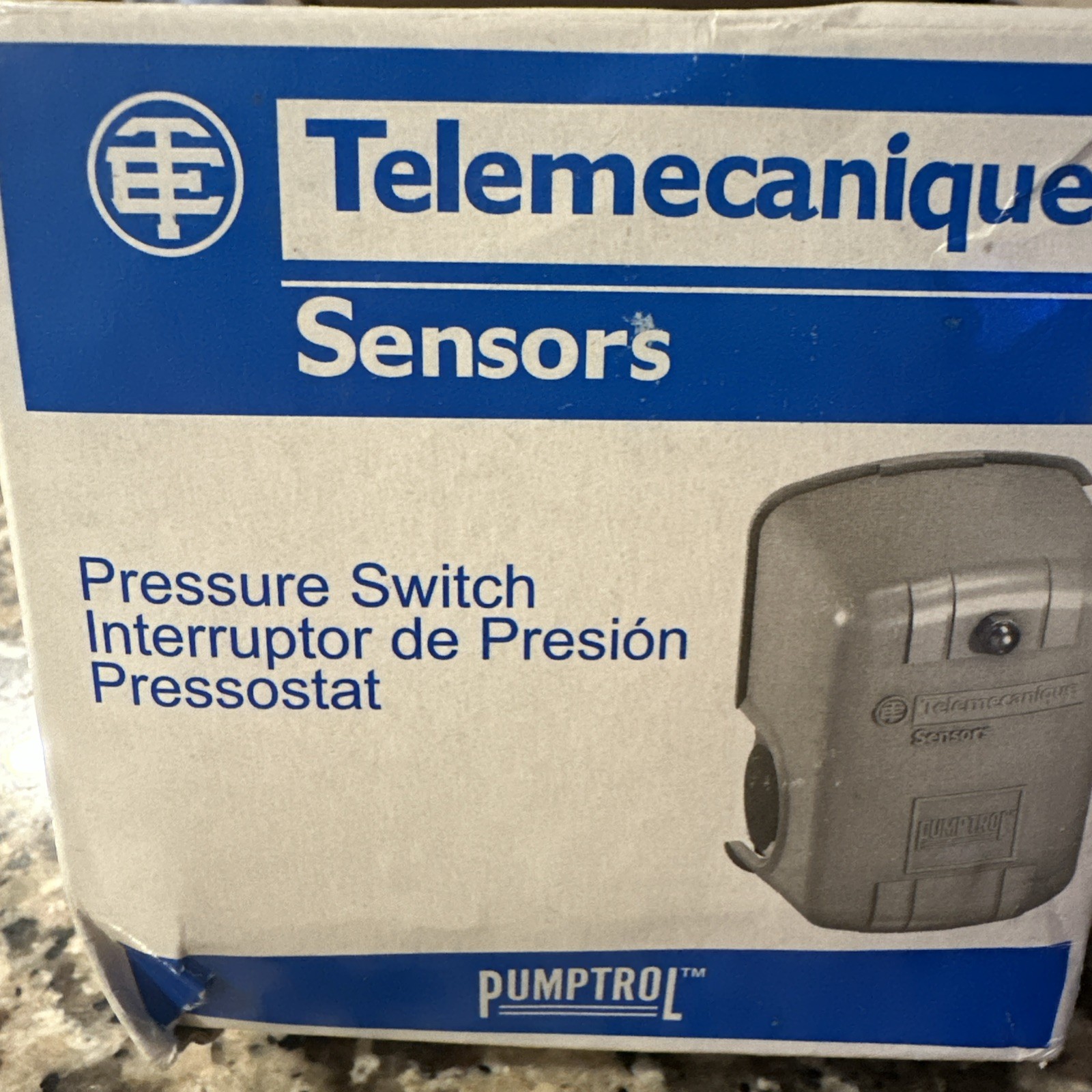 Pumptrol Telemecanique 9013FSG2J24 Pressure Switch 40/60 PSI Schneider Square D