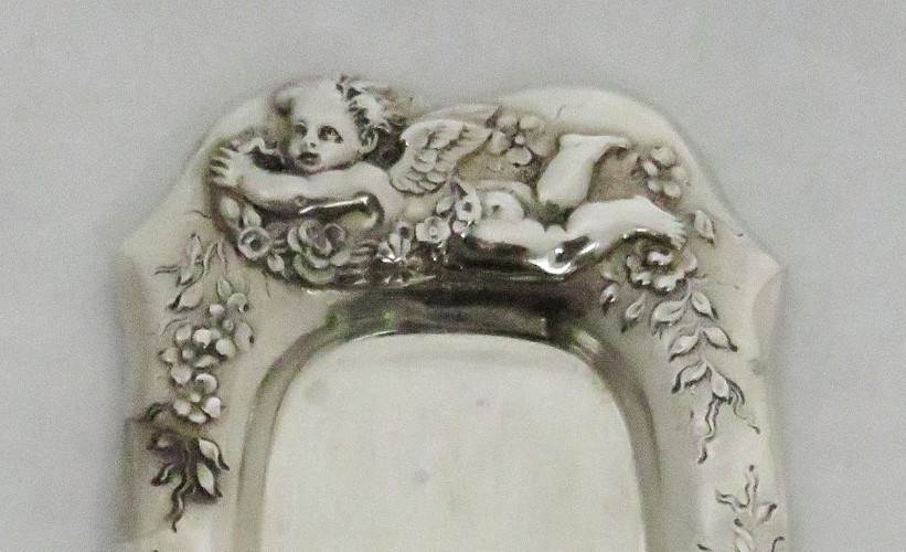BEAUTIFUL VINTAGE TIFFANY & CO STERLING SILVER CHERUB BUTTER DISH
