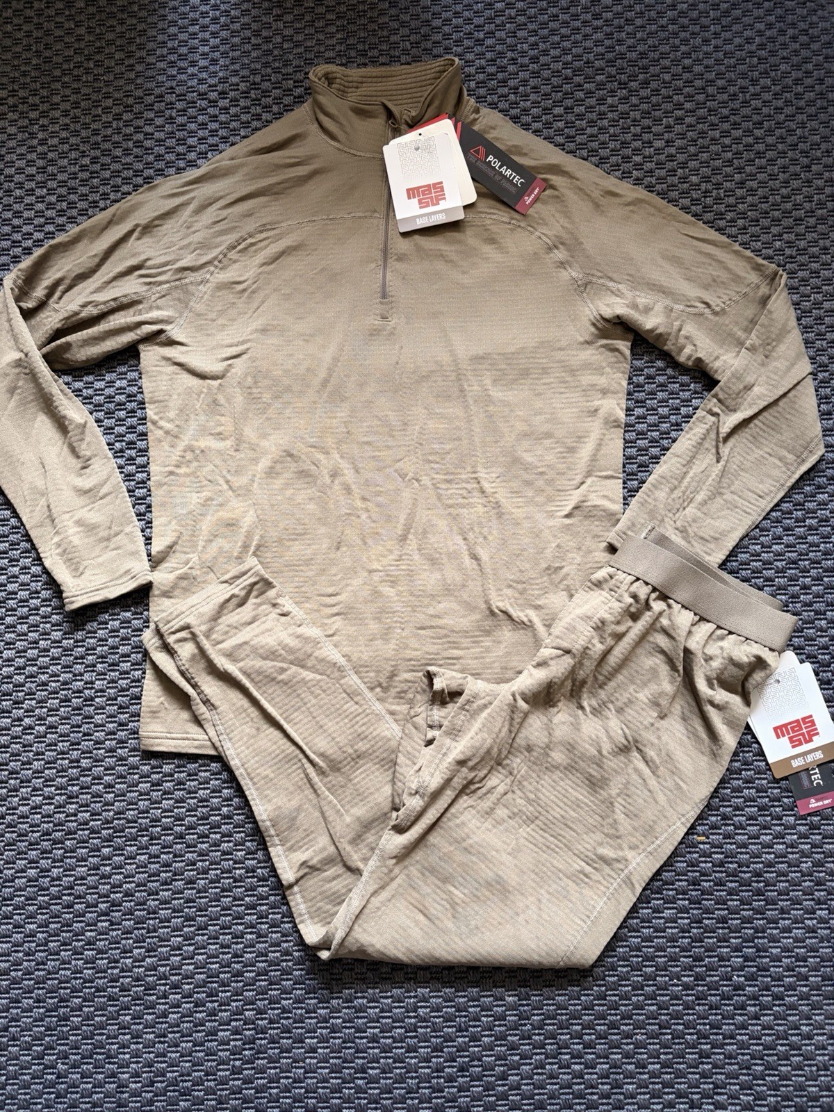 Massif PCU Level 2 Pullover And Pants Set Size Large Coyote Brown New Massif PCU Level 2 Pullover And Pants Set Size Large Coyote Brown New