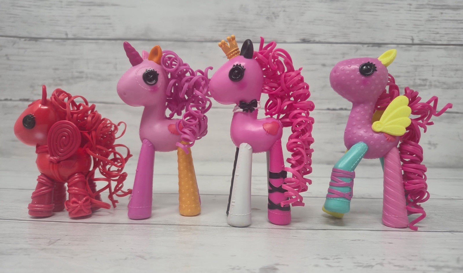 LaLaLoopsies Ponies- Almond-Pink Pegasus, Hazelnut, Scone, & Ropes Red MGA Lot LaLaLoopsies Ponies- Almond-Pink Pegasus, Hazelnut, Scone, & Ropes Red MGA Lot