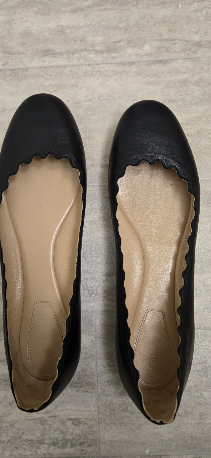 Chloé Women’s Black Leather Scalloped Ballet Flats Slip-On Round Toe, Worn Once Chloé Women’s Black Leather Scalloped Ballet Flats Slip-On Round Toe, Worn Once