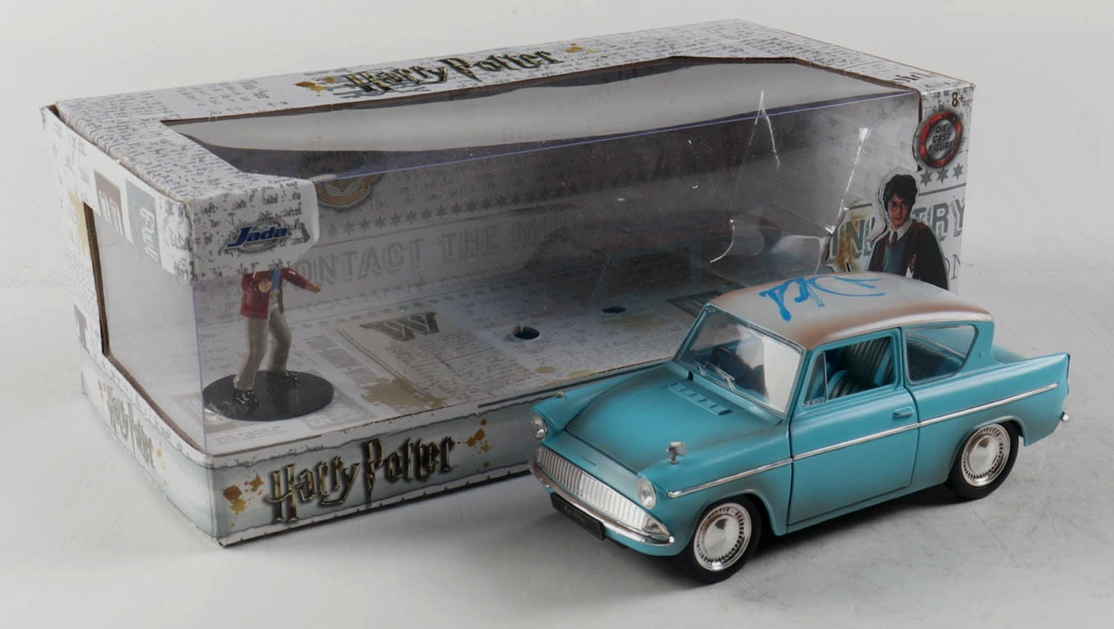 Harry Potter Daniel Radcliffe Signed Jada 1959 Ford Anglia 1:24 Die Cast Car BAS Harry Potter Daniel Radcliffe Signed Jada 1959 Ford Anglia 1:24 Die Cast Car BAS