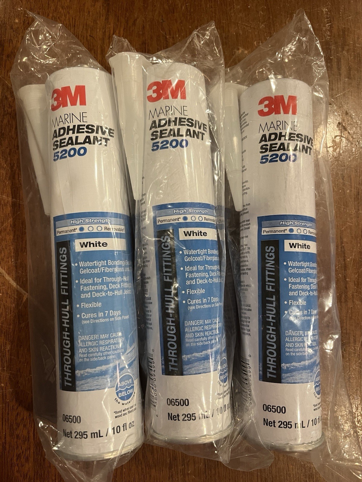 (QTY 3) 3M White Marine 5200 10oz Marine Adhesive/Sealant (read description) (QTY 3) 3M White Marine 5200 10oz Marine Adhesive/Sealant (read description)