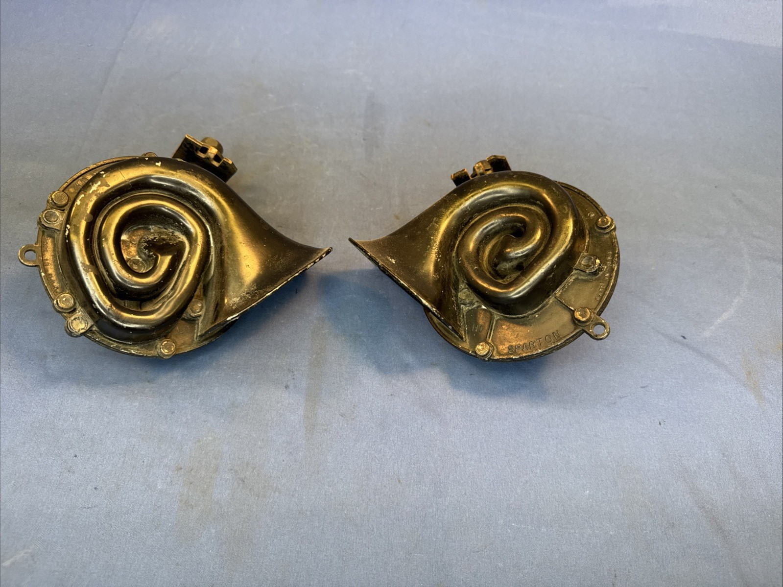 1966-1971 B-Body Dodge Plymouth OEM Original Mopar HI LO High Low Spartan Horns 1966-1971 B-Body Dodge Plymouth OEM Original Mopar HI LO High Low Spartan Horns