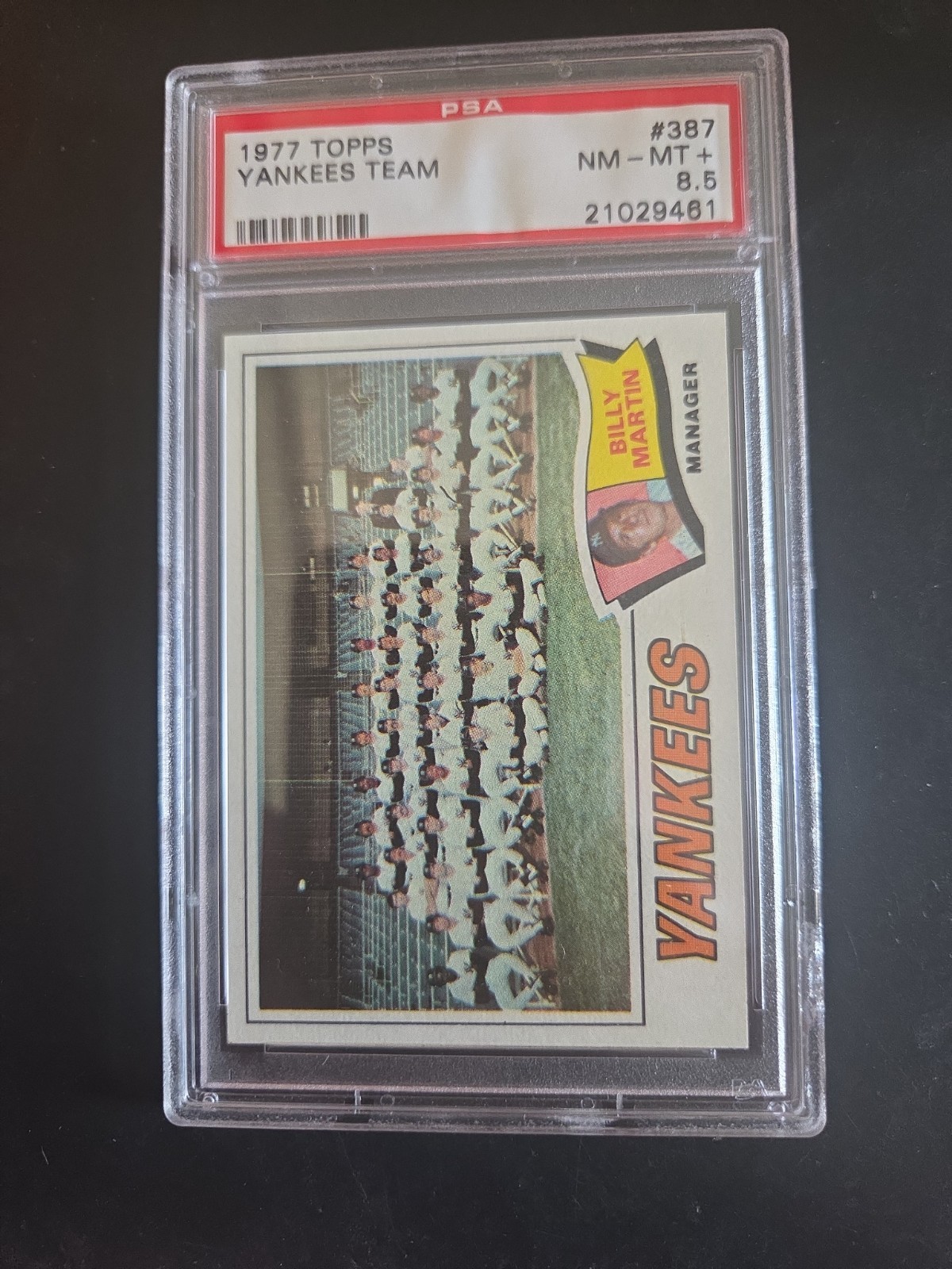 1977 Topps #387 Yankees Team Psa 8.5 1977 Topps #387 Yankees Team Psa 8.5