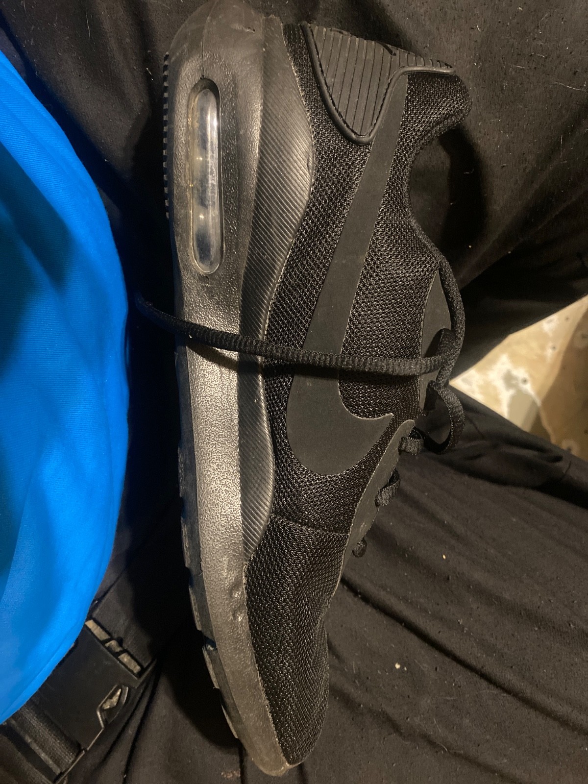 Women’s Nike air black size 10 excellent condition Women’s Nike air black size 10 excellent condition