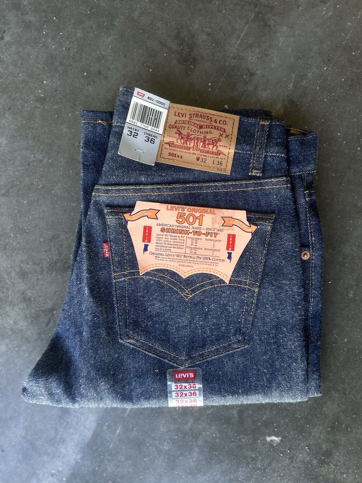 Vintage 1990s Levis 501xx Made In USA New With Tags Mens Size 32x36