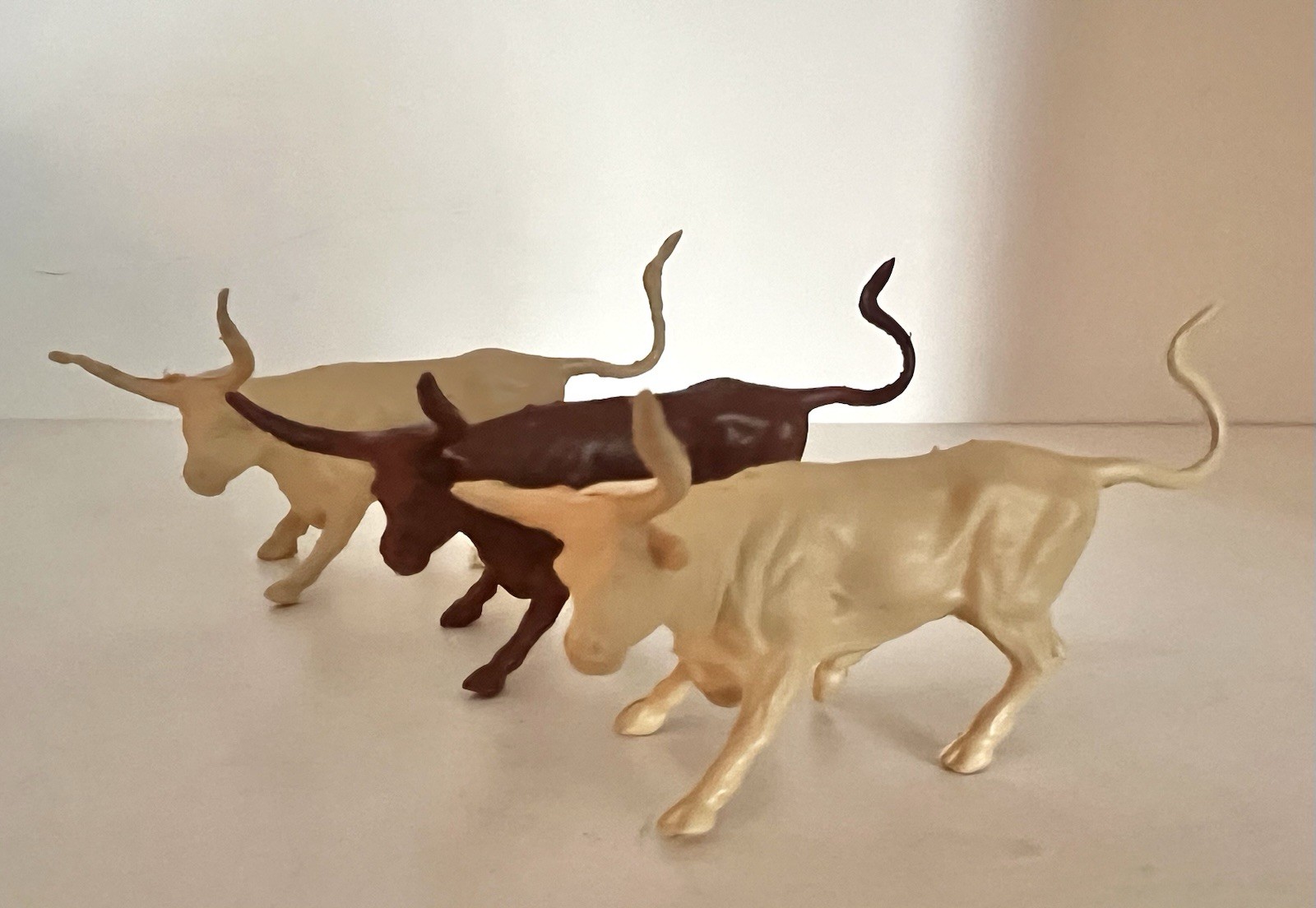 MARX TEXAS LONGHORNS- LOT of 03 - 1960\'s VINTAGE VINYL - MUST SEE -VERY GOOD LOT