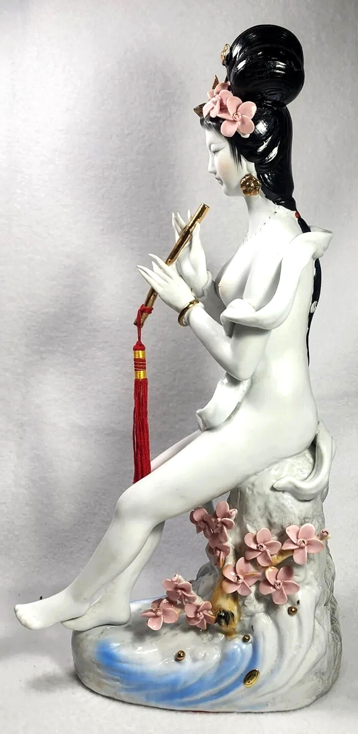 Vintage Hand Painted Porcelain Geisha Figurine Playing Flute - 16.5 inches Tall Vintage Hand Painted Porcelain Geisha Figurine Playing Flute - 16.5 inches Tall