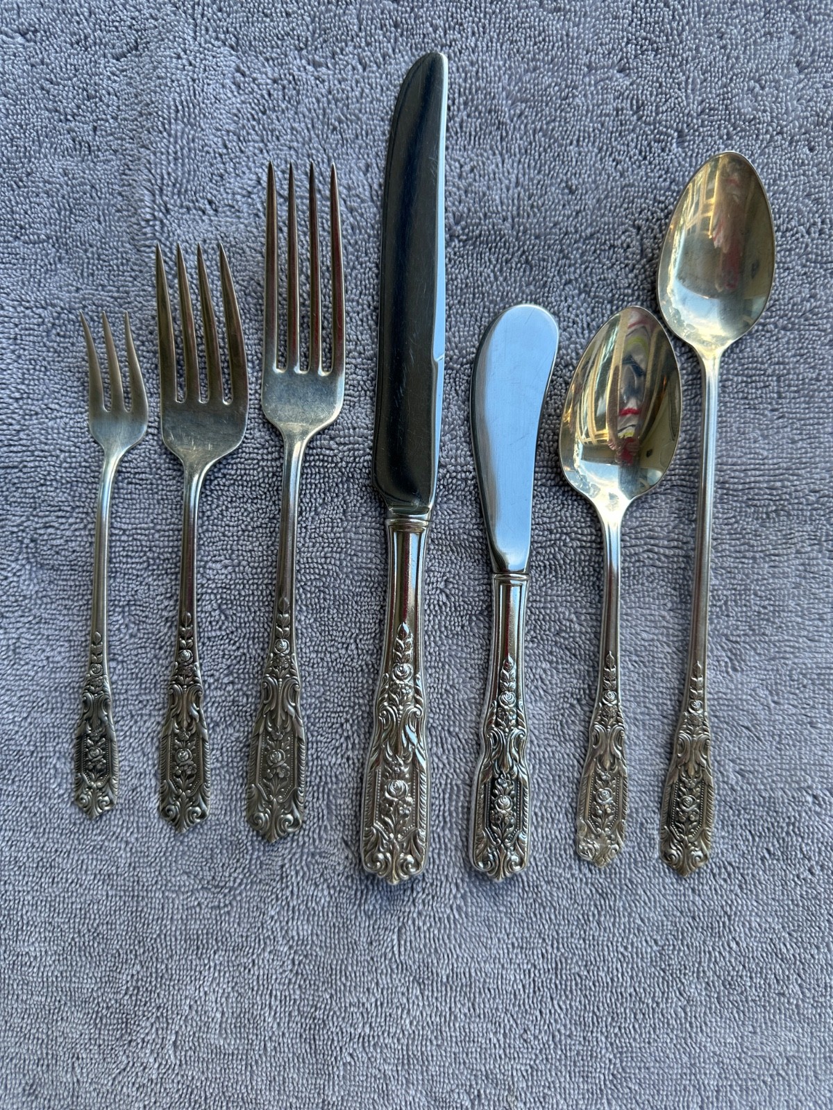 Westmoreland Milburn Rose Sterling Silver Flatware—93 pieces