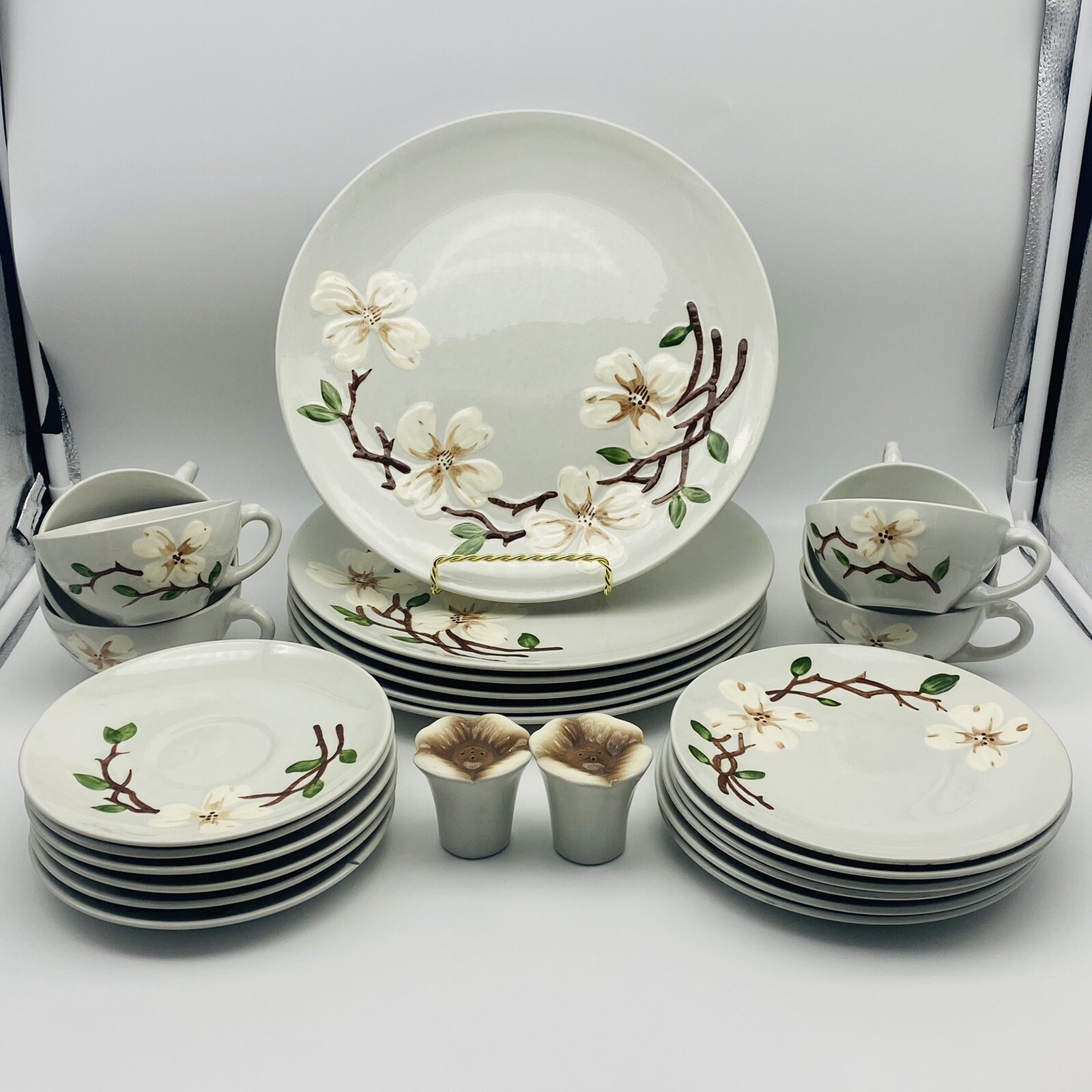 20 Vintage Orchard Ware Dogwood Plates mugs California Pottery Hand Painted Set 20 Vintage Orchard Ware Dogwood Plates mugs California Pottery Hand Painted Set