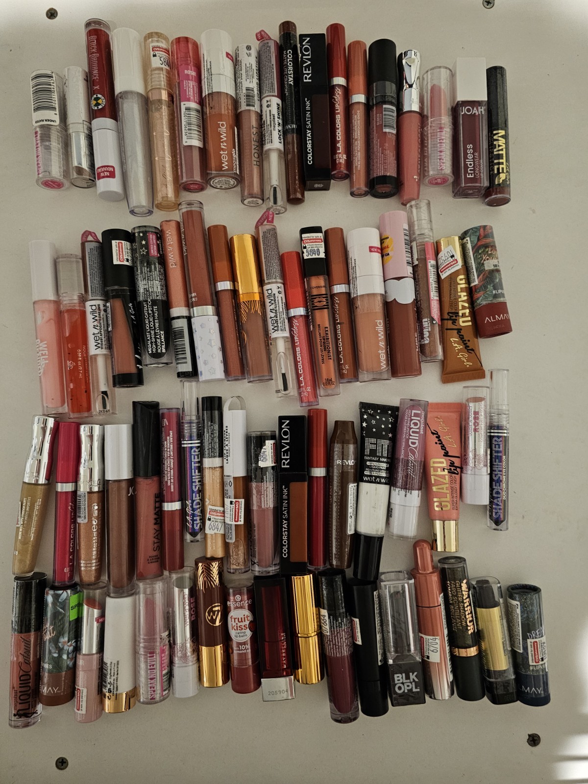 100 Pc Lipstick Lip Color Bundled Lot Mixed Brands Revlon Maybelline Covergirl