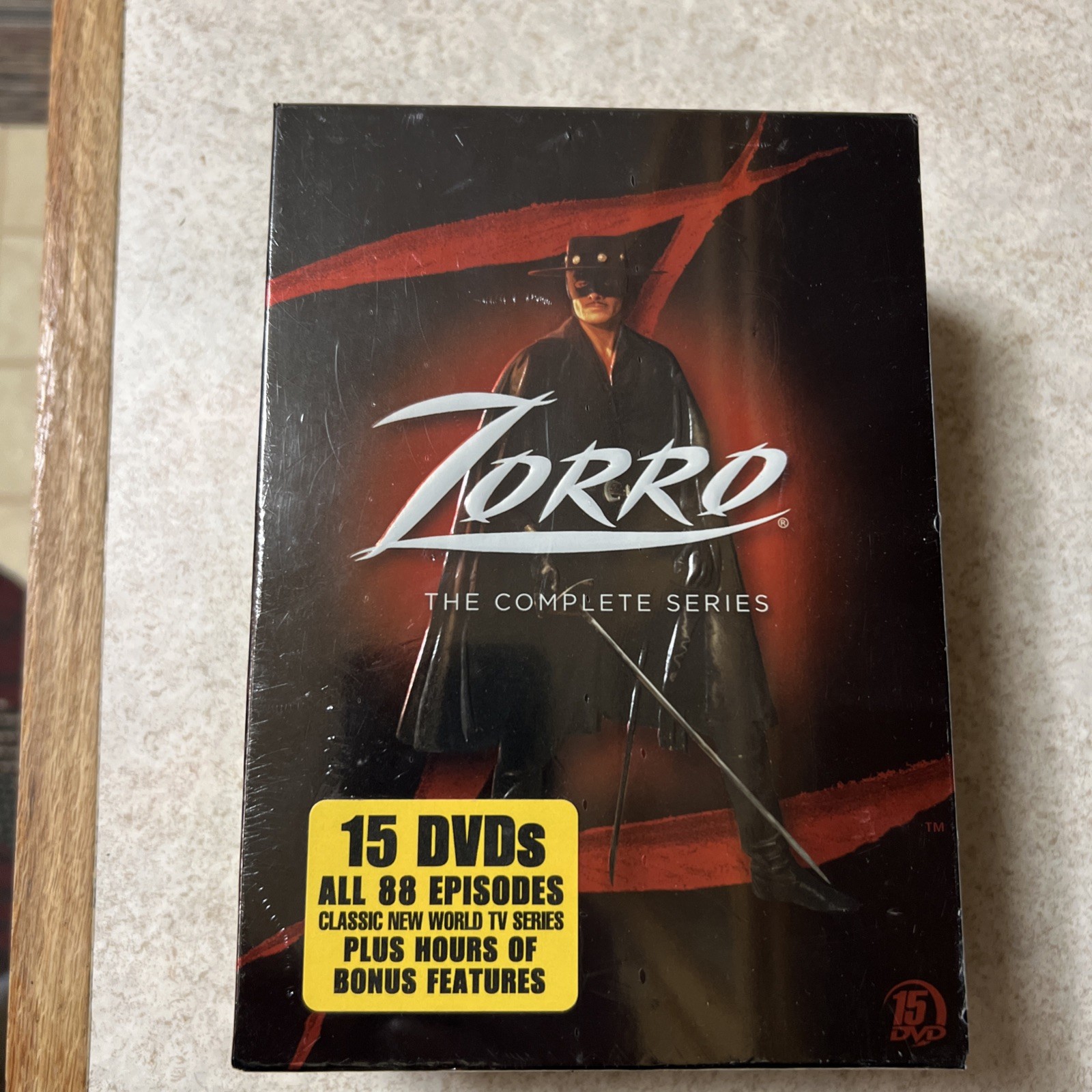 Zorro - The Complete Series DVD 15 Disc Set Zorro - The Complete Series DVD 15 Disc Set
