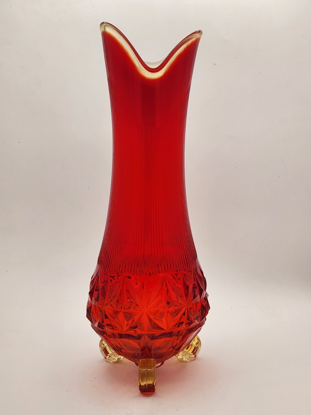 VTG LE Smith Three 3 Wheeler Flame Amberina Ribbed Swung Vase 15 VTG LE Smith Three 3 Wheeler Flame Amberina Ribbed Swung Vase 15