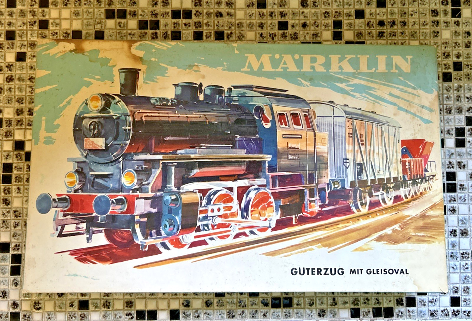 Marklin 3200 Starter Set New, Switch Box, transformer, 1 Loco, 1 Red Hopper Marklin 3200 Starter Set New, Switch Box, transformer, 1 Loco, 1 Red Hopper