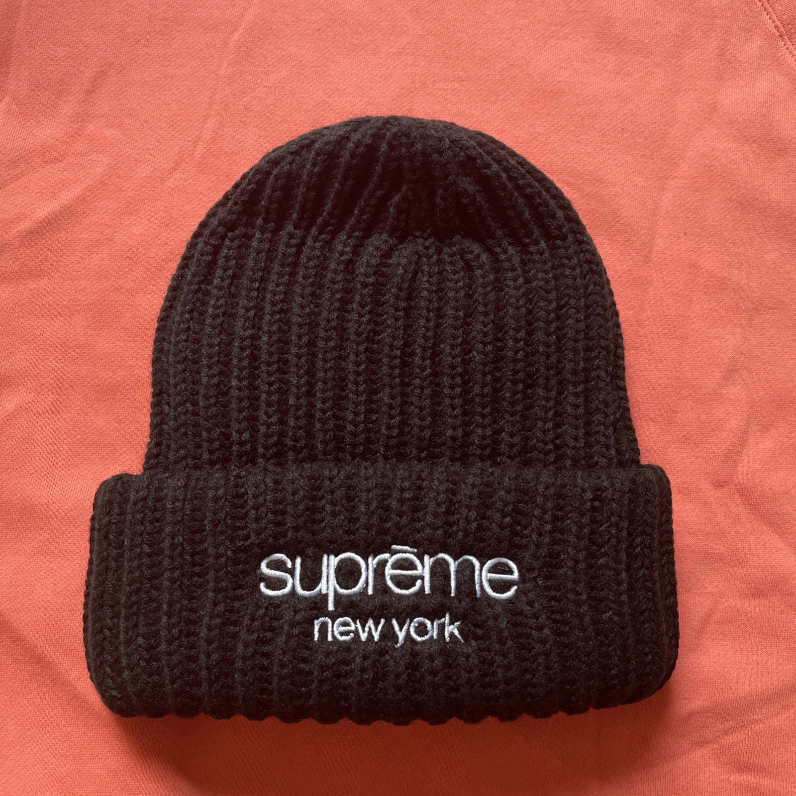 Supreme Classic Logo Chunky Ribbed Beanie FW24 Black Brand New Supreme Classic Logo Chunky Ribbed Beanie FW24 Black Brand New