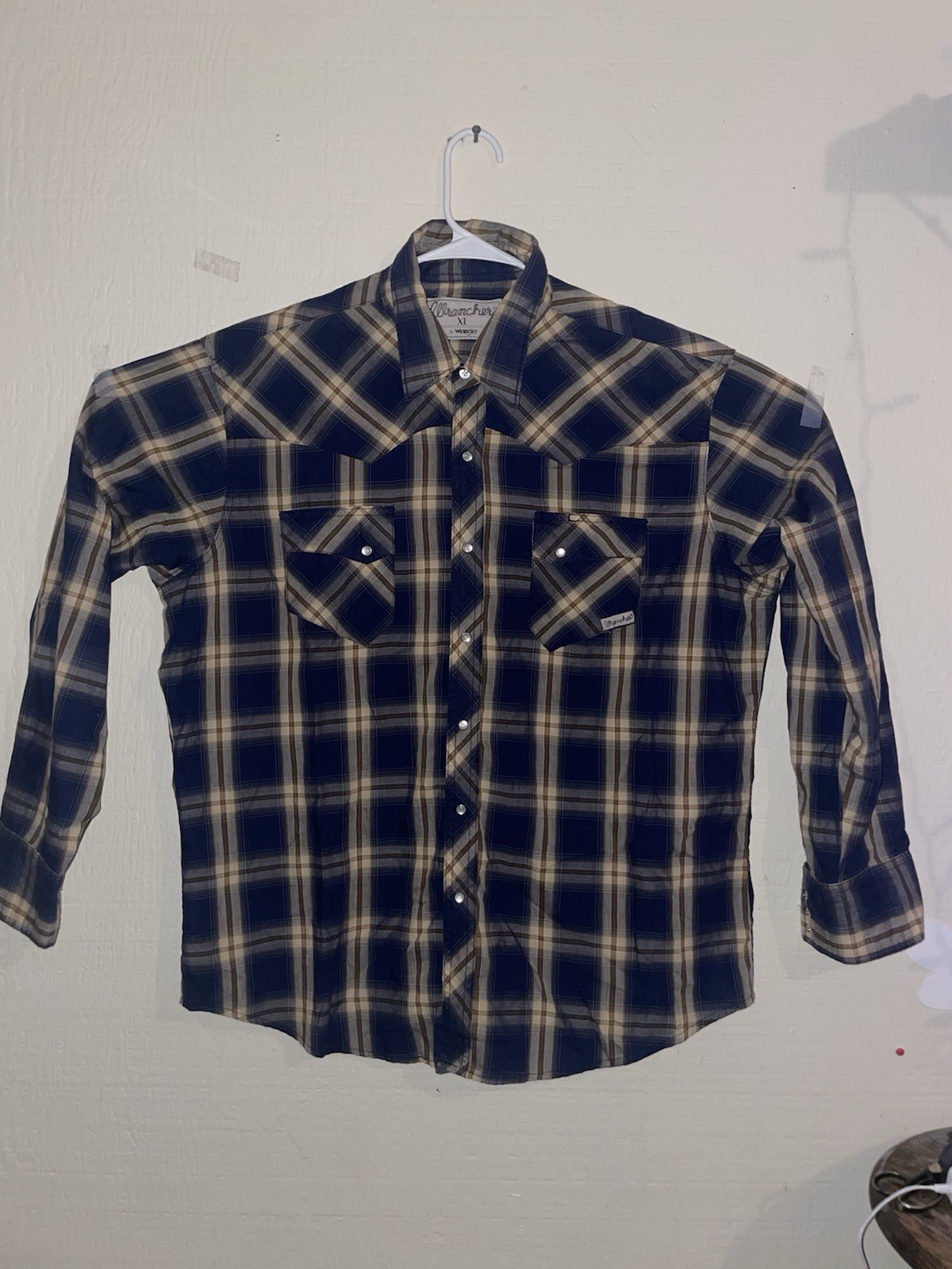 Vintage Wrangler Wrancher Men\'s Western Pearl Snap Shirt In Size XL Long Sleeve Vintage Wrangler Wrancher Men\'s Western Pearl Snap Shirt In Size XL Long Sleeve