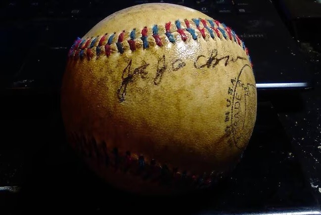 Shoeless Joe Jackson - Autographed Baseball - Beautiful High Quality Replica