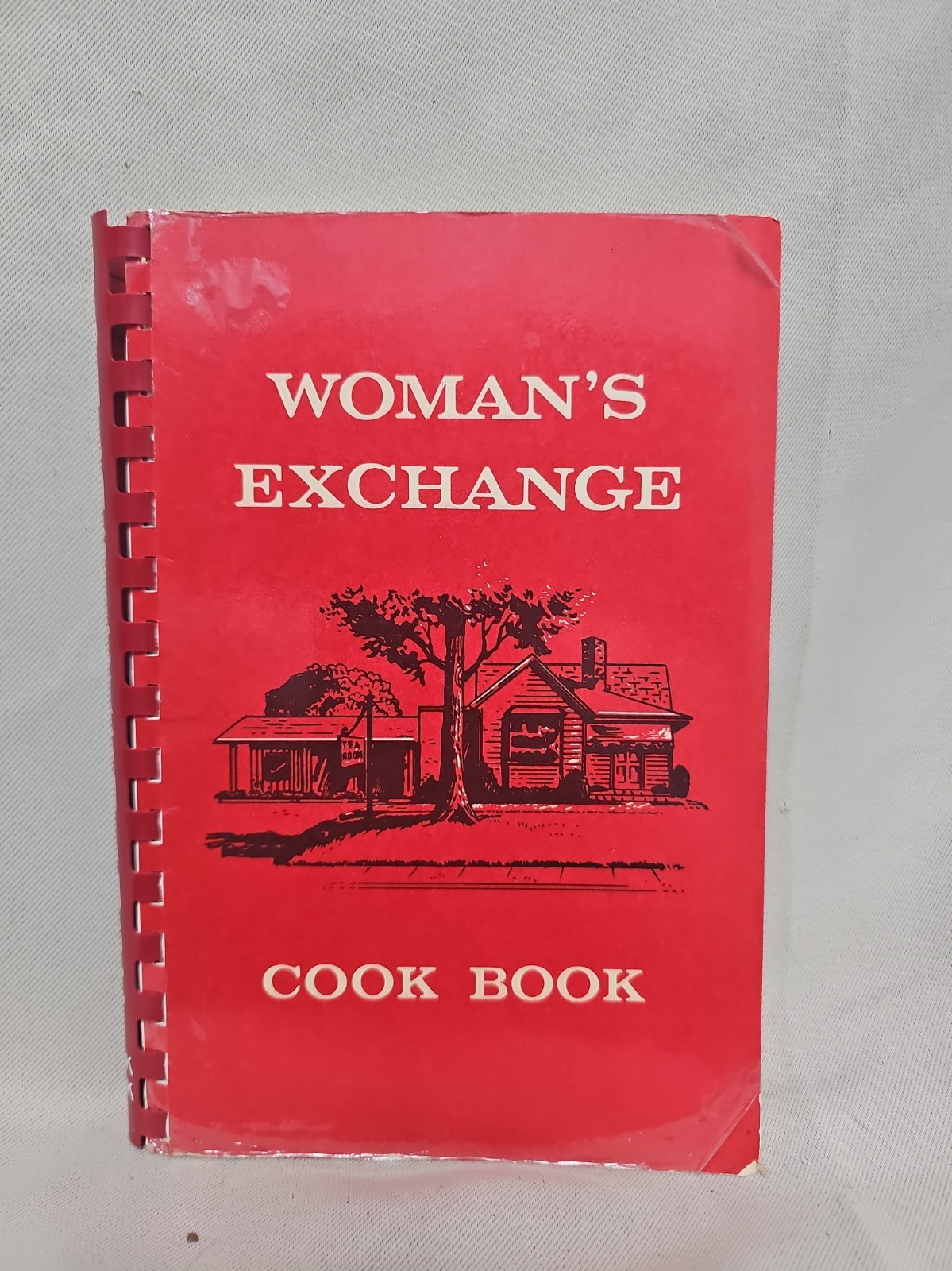 WOMAN'S EXCHANGE COOK BOOK VINTAGE 1975 MEMPHIS TENNESSEE COMMUNITY COOKBOOK WOMAN'S EXCHANGE COOK BOOK VINTAGE 1975 MEMPHIS TENNESSEE COMMUNITY COOKBOOK