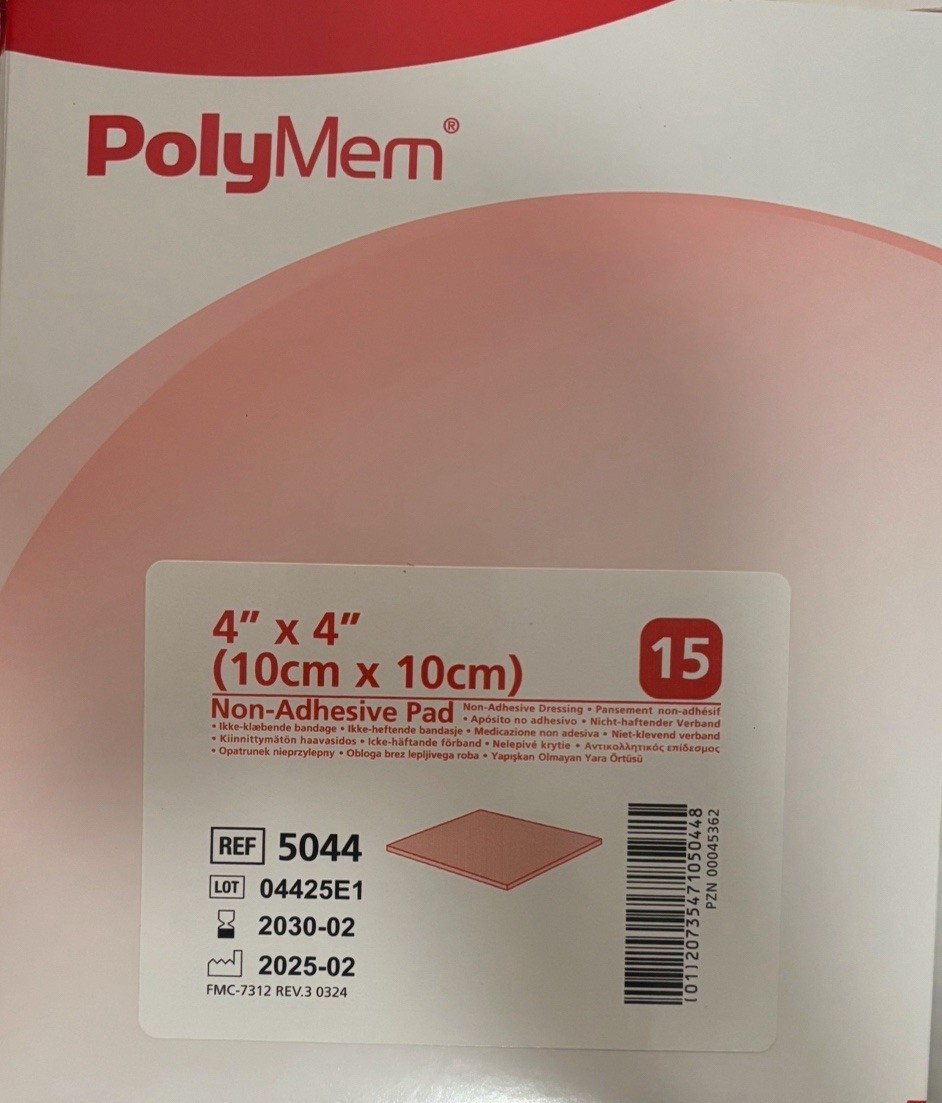 Polymem Non-Adhesive Polymeric Membrane Dressing 5044 4x4 15/Box Exp: 2030 Polymem Non-Adhesive Polymeric Membrane Dressing 5044 4x4 15/Box Exp: 2030