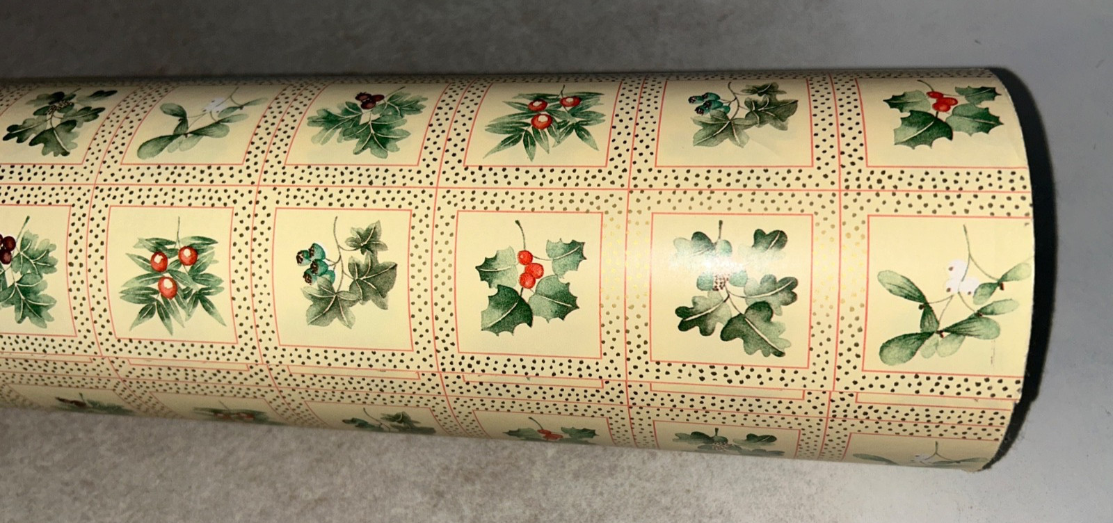 Vintage 1950-60's DEPT. STORE 18”wide CHRISTMAS Paper, Holly Berry on Large Roll Vintage 1950-60's DEPT. STORE 18”wide CHRISTMAS Paper, Holly Berry on Large Roll