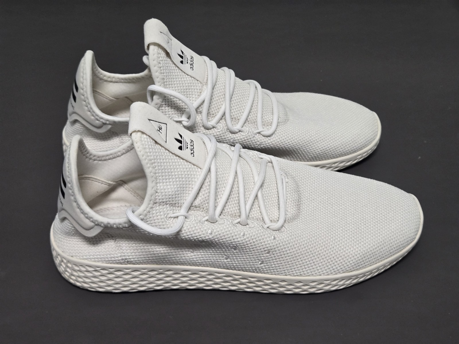 Adidas Tennis Hu x Pharrell Mens Sz 9 White Athletic Lifestyle Shoes No Insoles Adidas Tennis Hu x Pharrell Mens Sz 9 White Athletic Lifestyle Shoes No Insoles