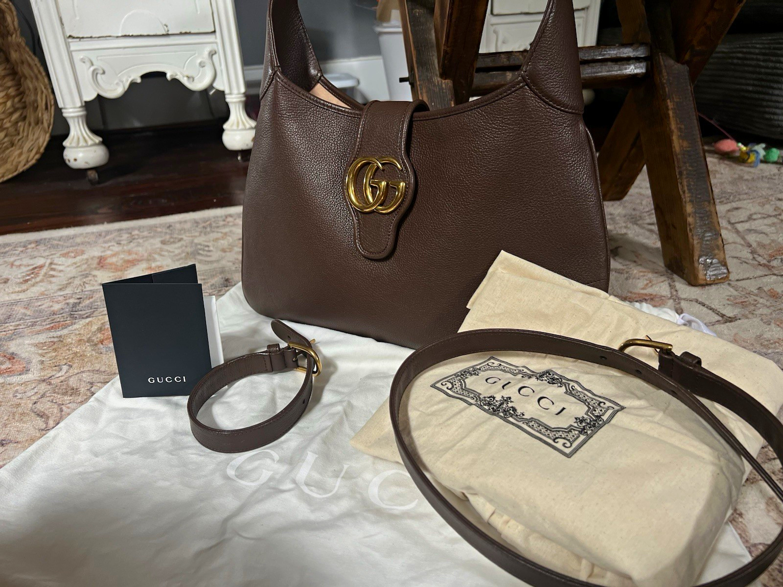 Gucci Medium Aphrodite Brown Leather Shoulder Bag