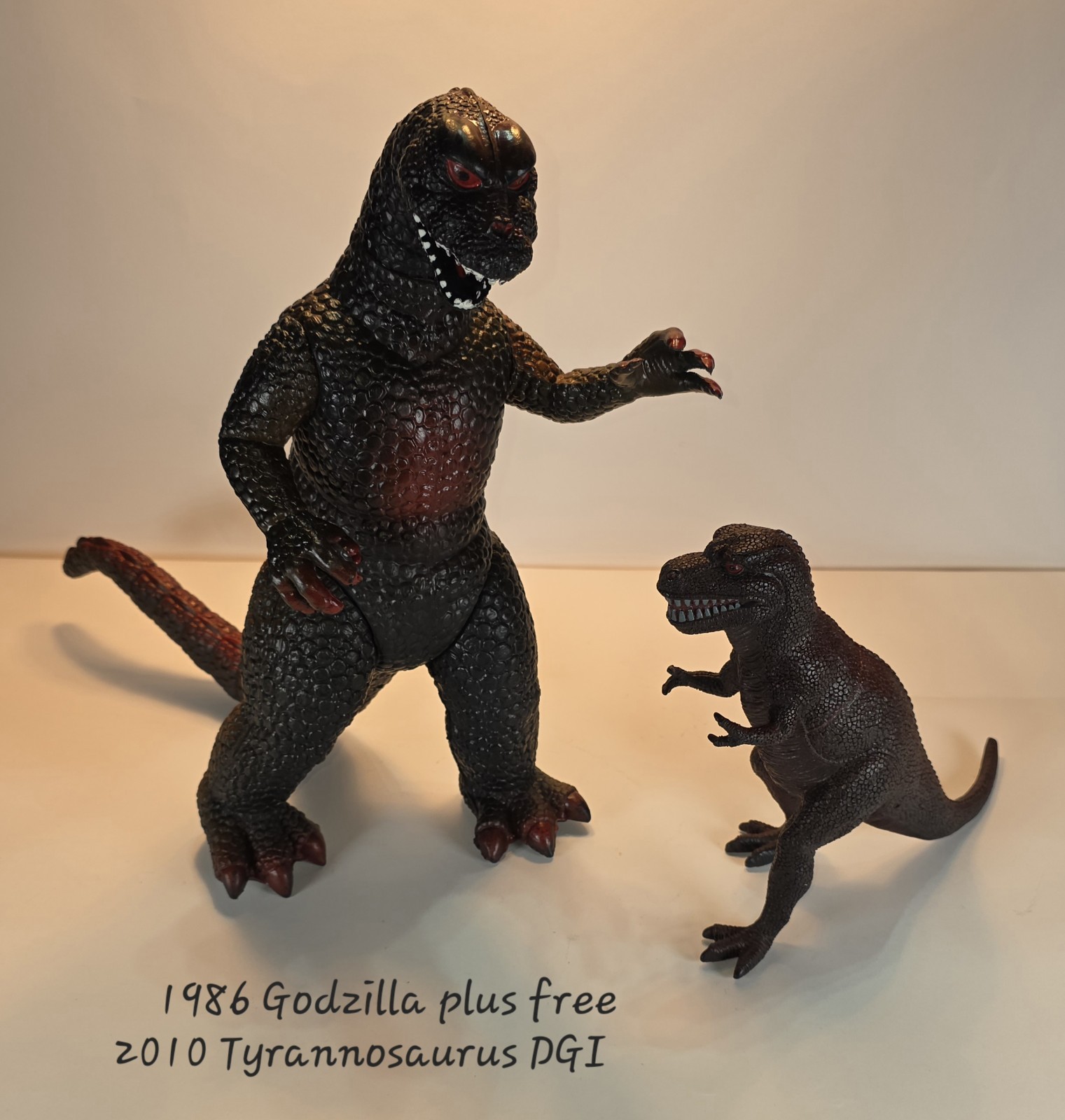 Godzilla vintage 1986 Dor Mei 14\ Godzilla vintage 1986 Dor Mei 14\
