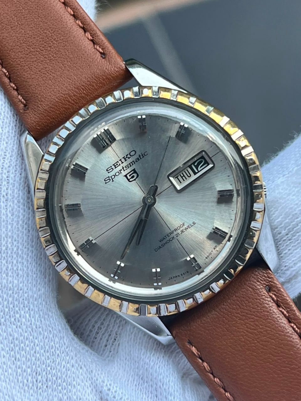 The Seiko 5 Sportsmatic 6619-9000/ 1960s. Serviced / 21-jewel, 38mm case size