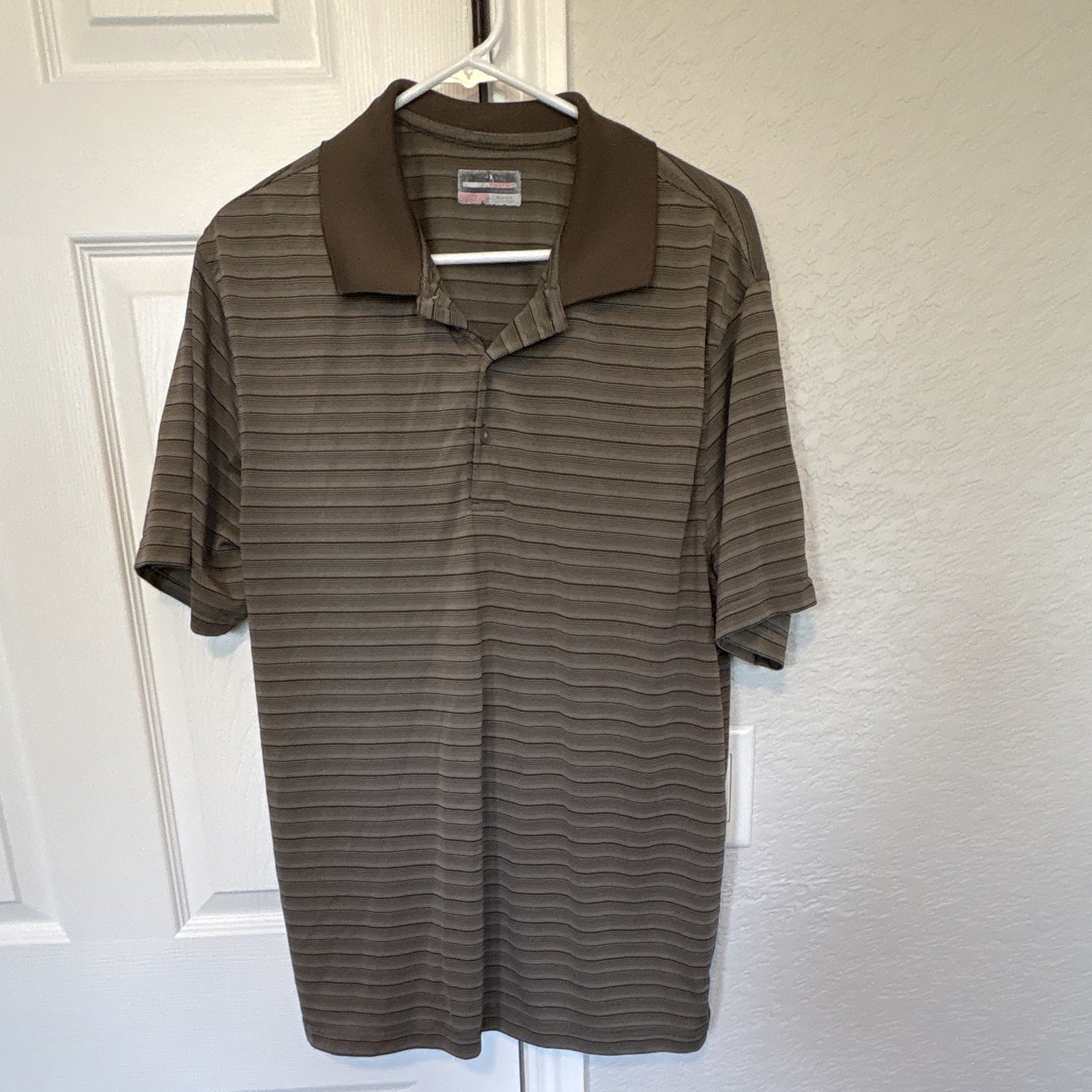 IZOD Performance Men\'s L Brown/Beige Striped Short Sleeve Polo, Collared