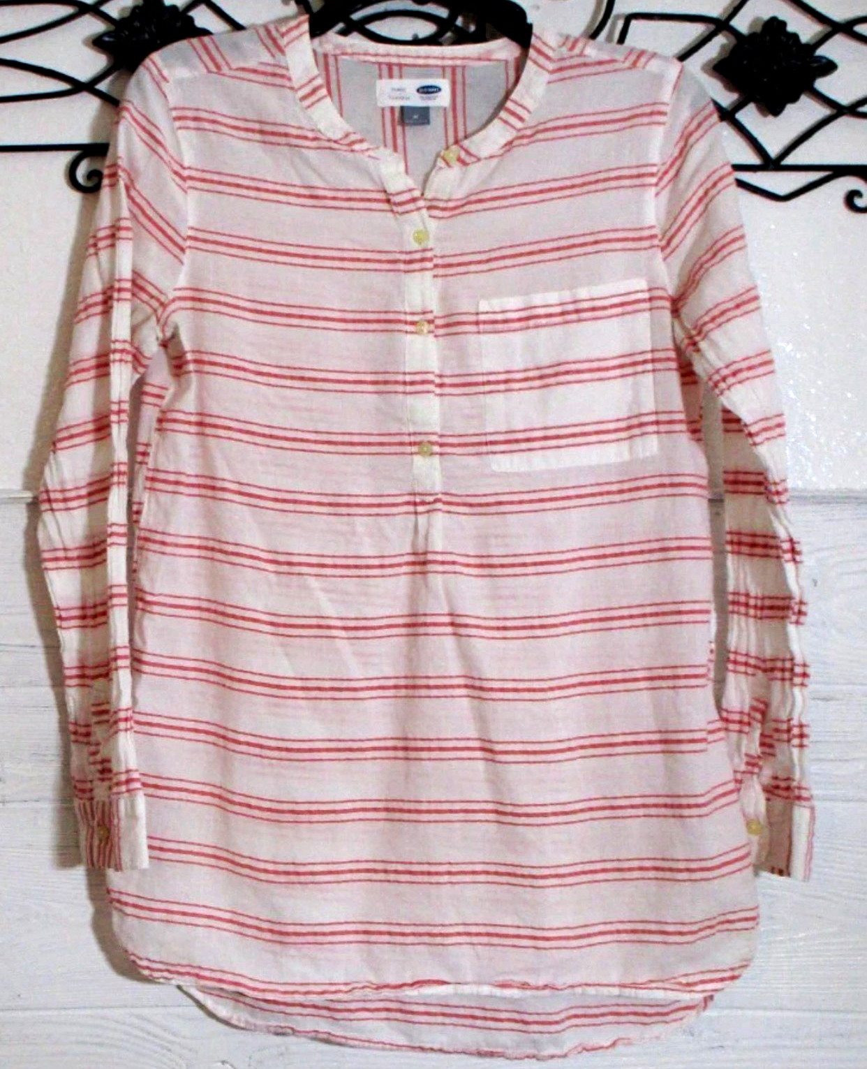 Croft & Barrow Women’s M Pink/White Striped Collared Long Sleeve Pullover Croft & Barrow Women’s M Pink/White Striped Collared Long Sleeve Pullover