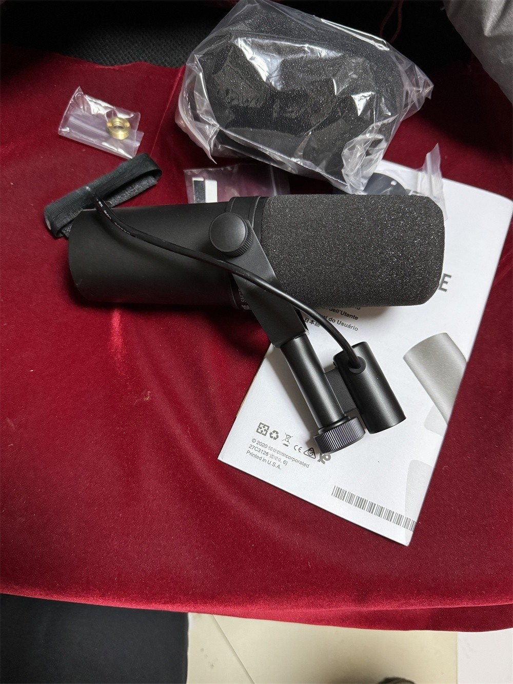 OPENED BUT NEW SM7B Cardioid Dynamic Vocal Microphone SAME OR NEXT DAY SHIP OPENED BUT NEW SM7B Cardioid Dynamic Vocal Microphone SAME OR NEXT DAY SHIP