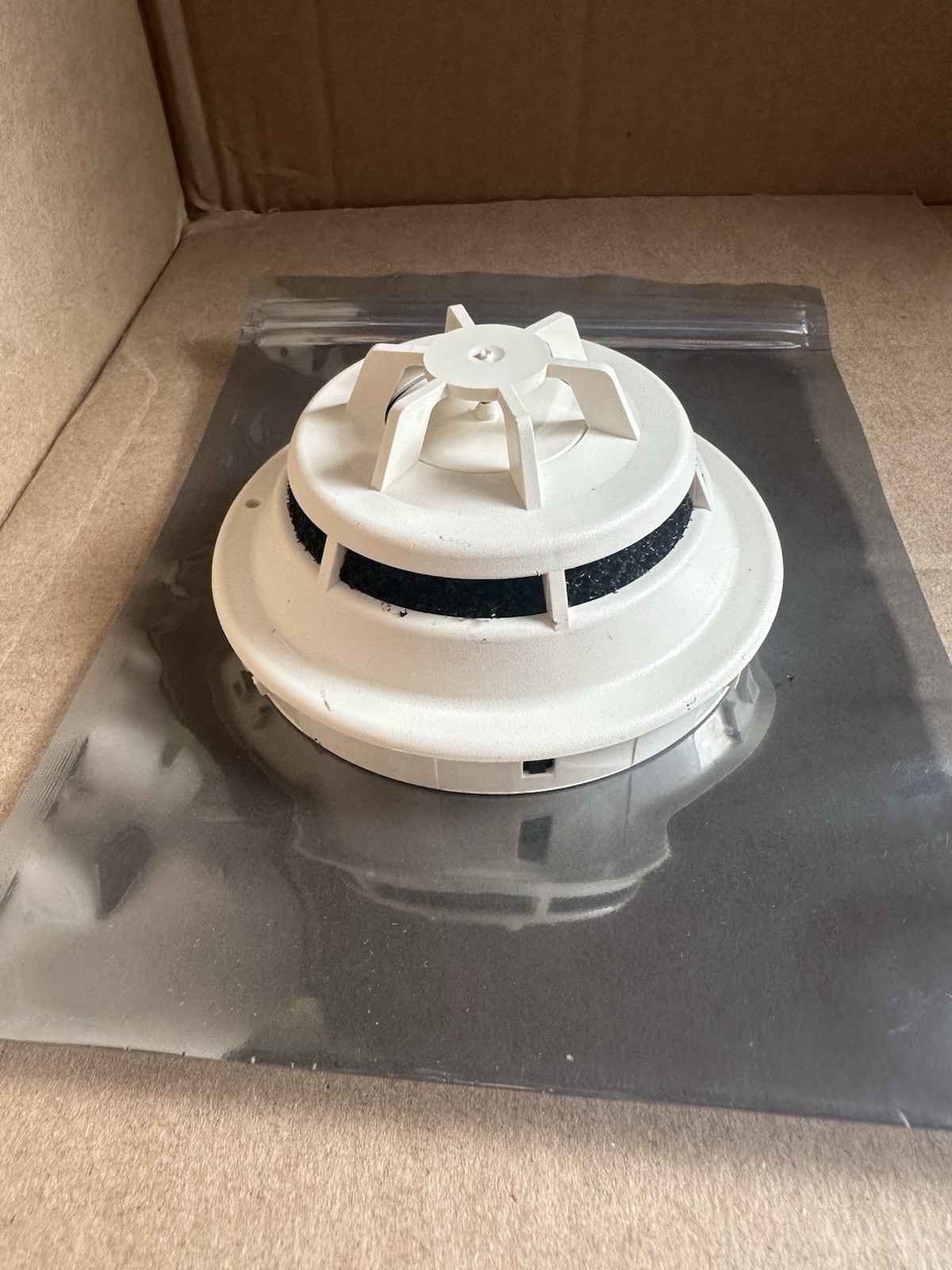 SIEMENS FP-11 Smoke Detector VERY CLEAN