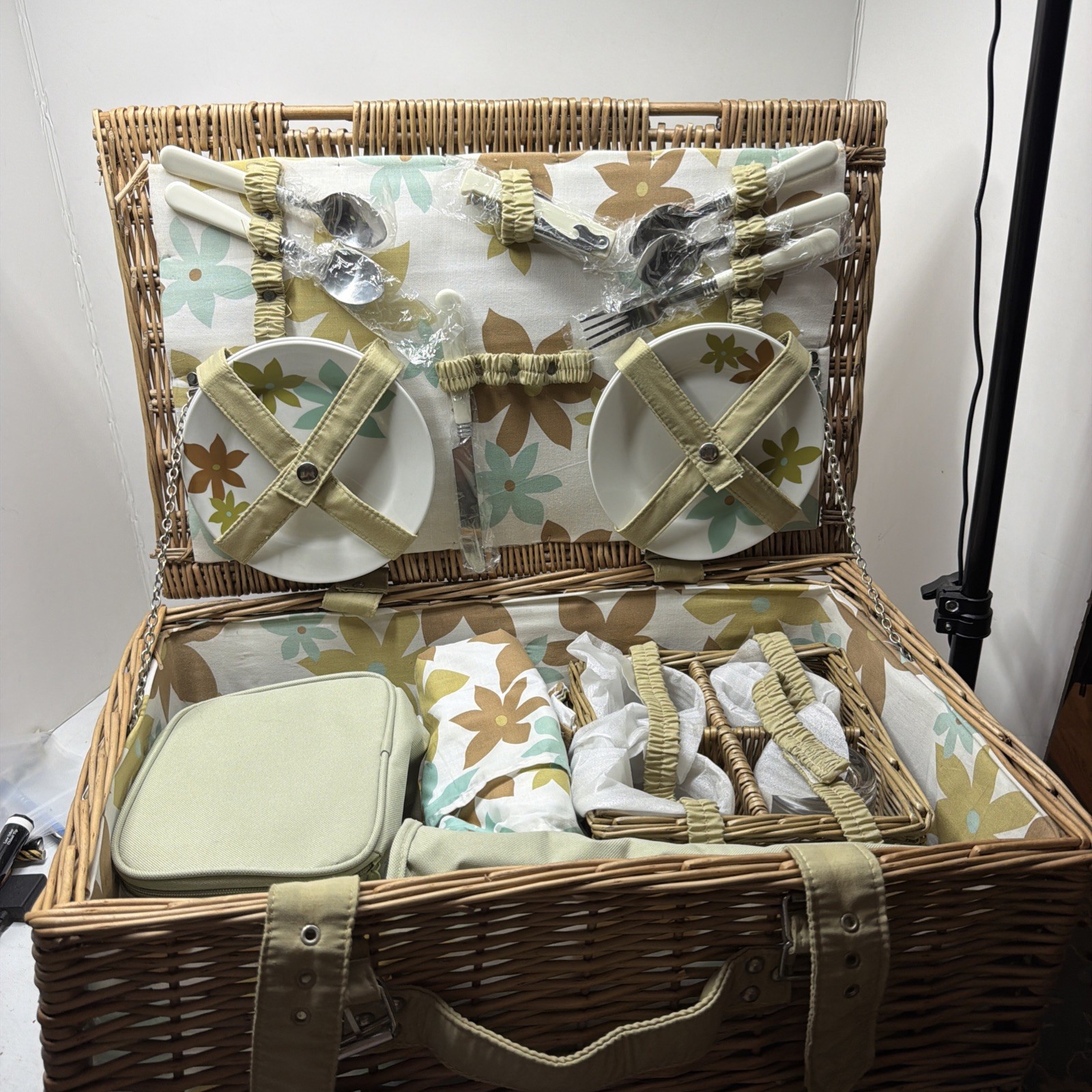 Vtg Optima Made in England Wicker Picnic Basket Set w/ service For 4 1970s prop Vtg Optima Made in England Wicker Picnic Basket Set w/ service For 4 1970s prop
